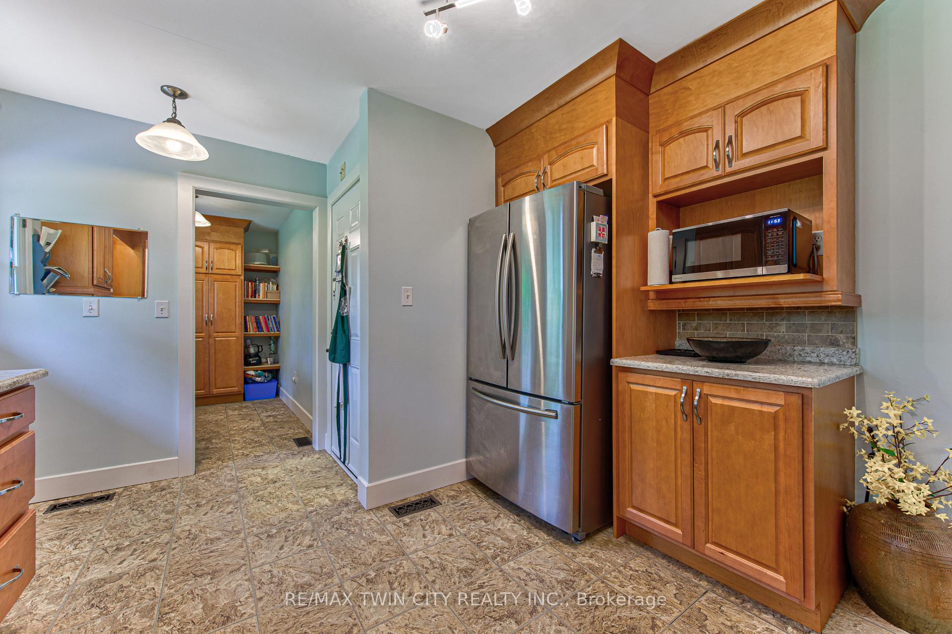 Photo 21 of 11 Beechim Drive, Wilmot, New Dundee — HOMEH