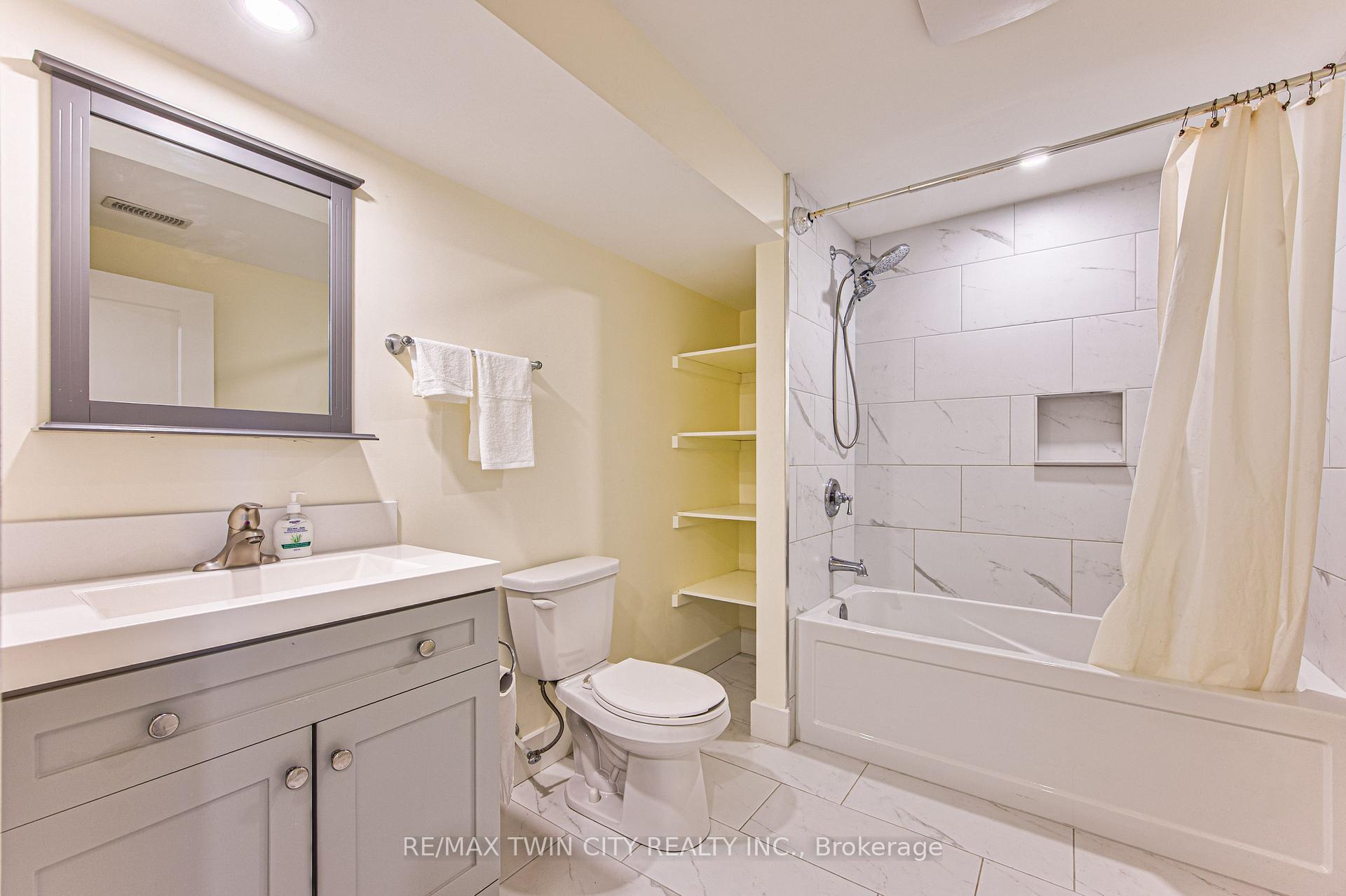 Photo 34 of 11 Beechim Drive, Wilmot, New Dundee — HOMEH
