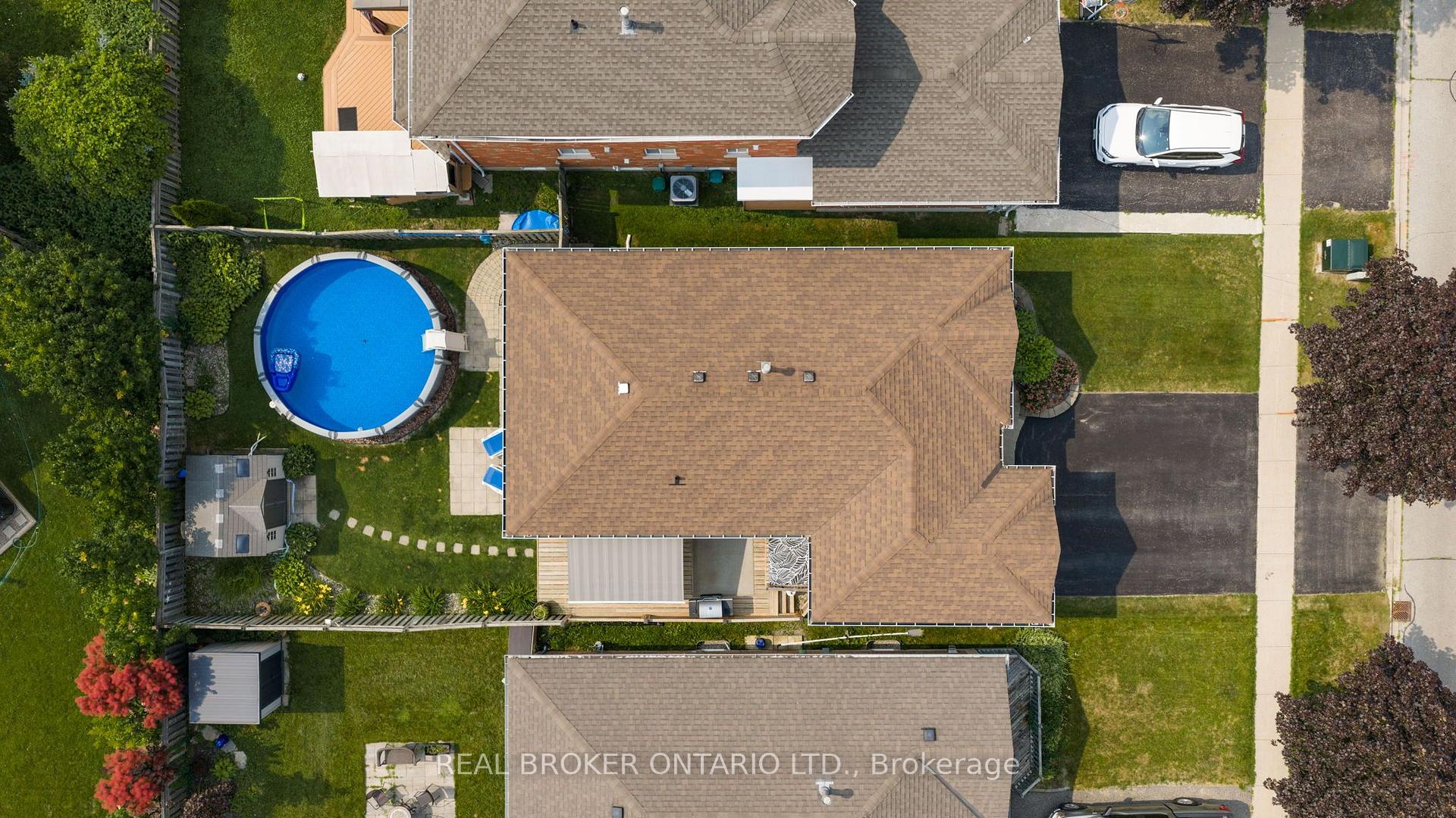 Photo 35 of 10 Wismer Avenue, Barrie, Northwest — HOMEH