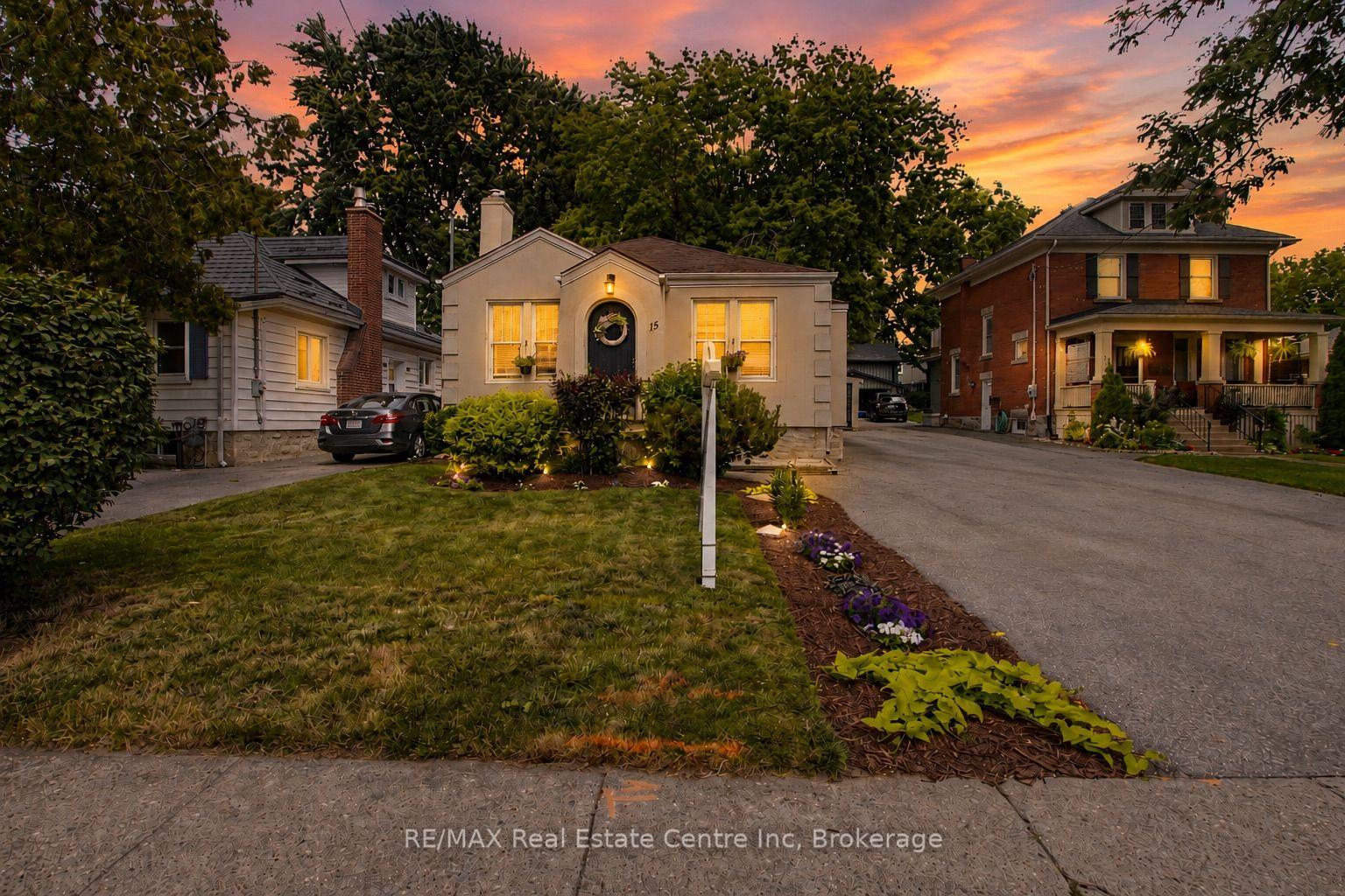 Photo 29 of 15 Elgin Street N, Cambridge, East Galt — HOMEH