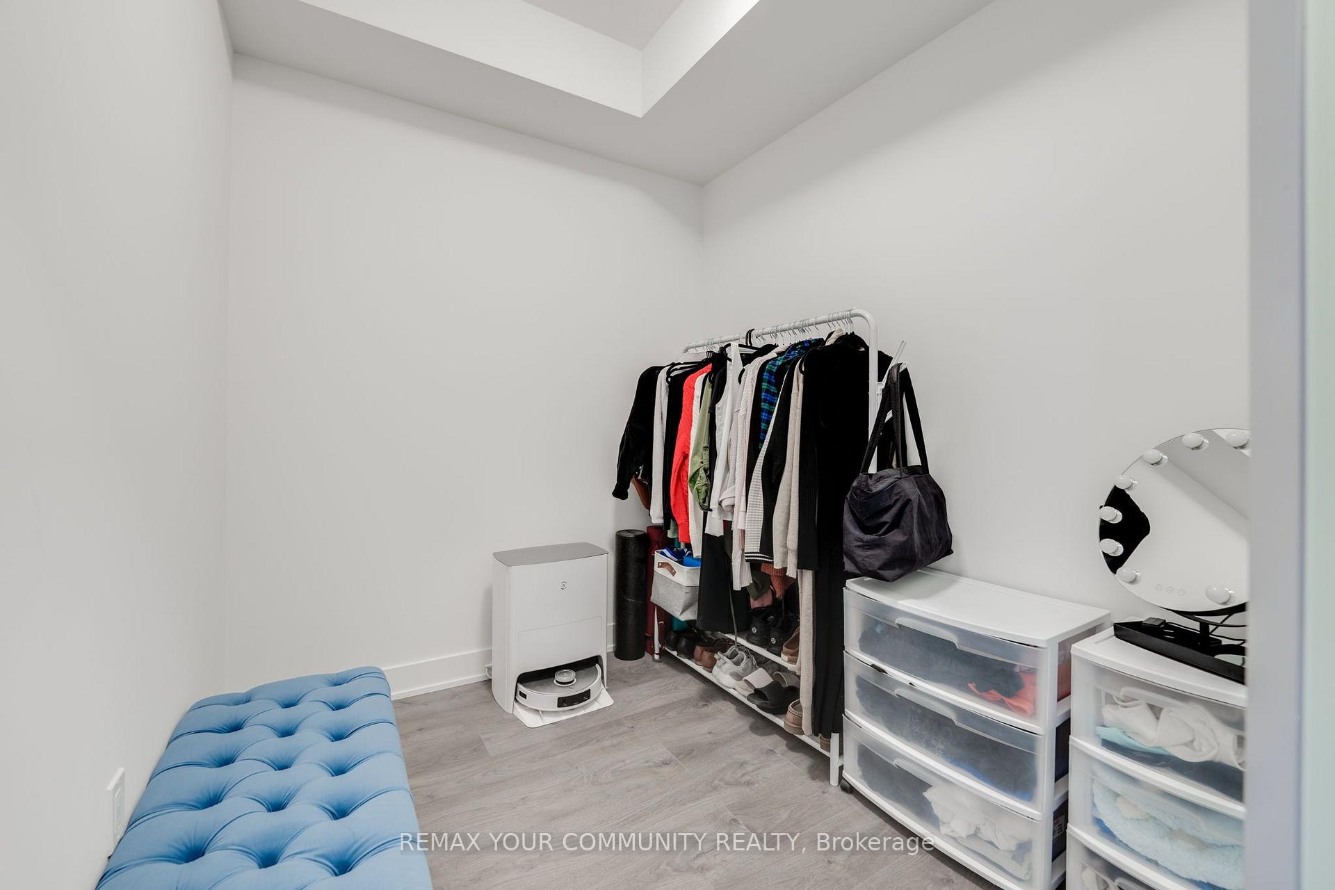 Photo 13 of Unit 708, 2333 Khalsa Gate, Oakville, Westmount — HOMEH