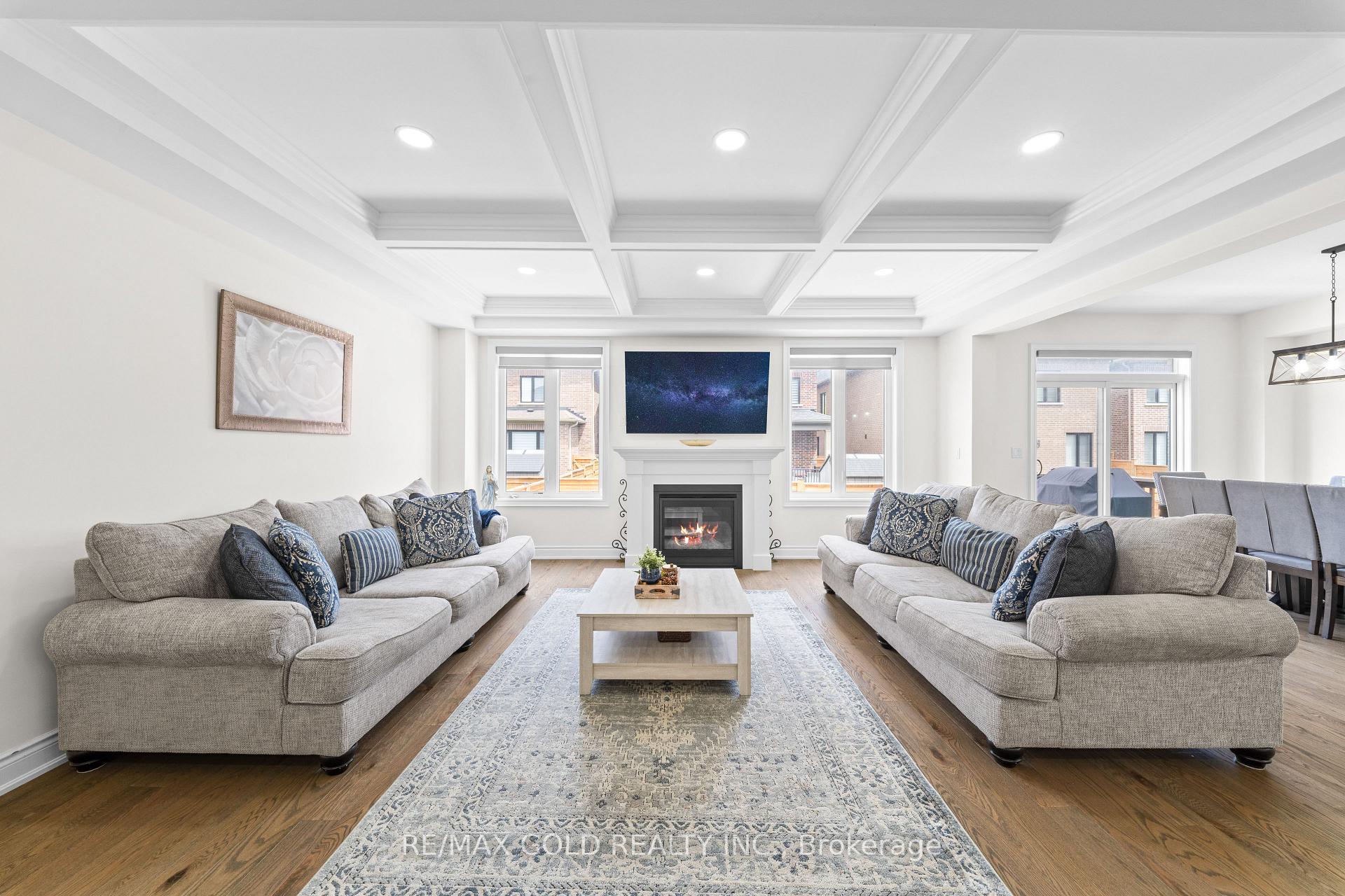 Photo 8 of 58 Stilton Avenue, Vaughan, Kleinburg — HOMEH