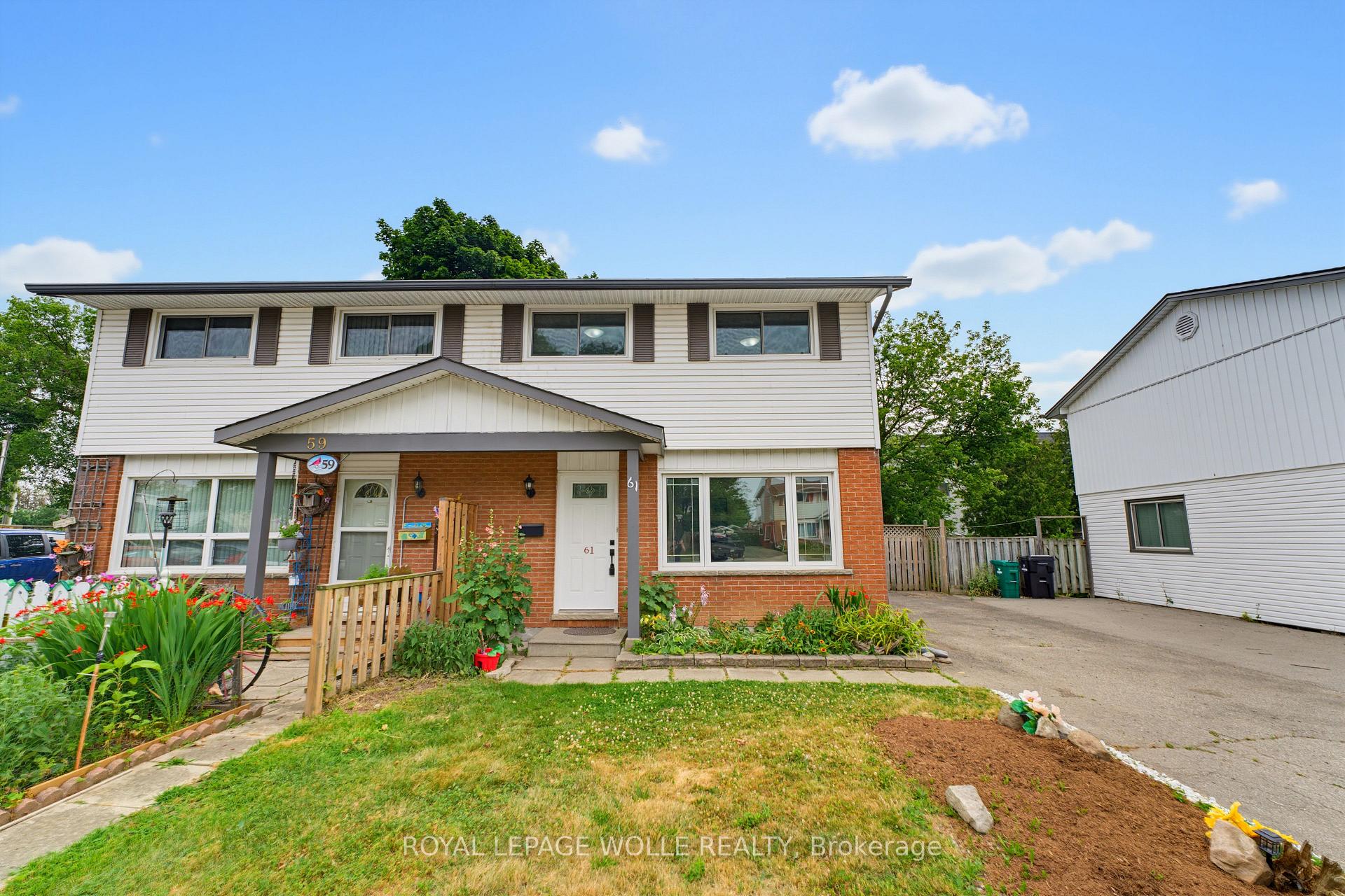 Photo 1 of 61 Balfour Crescent, Kitchener, Vanier - Kitchener — HOMEH