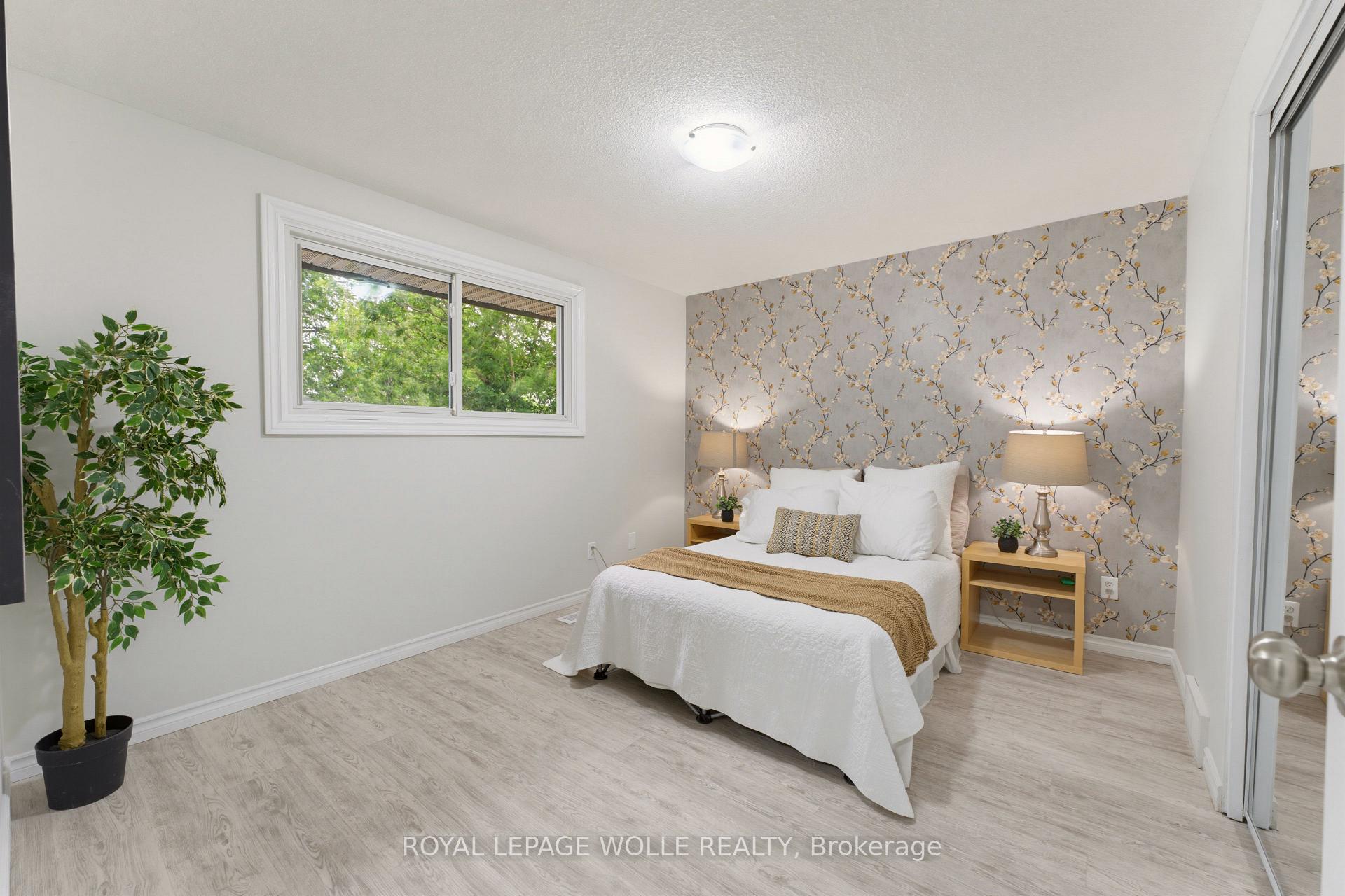 Photo 12 of 61 Balfour Crescent, Kitchener, Vanier - Kitchener — HOMEH