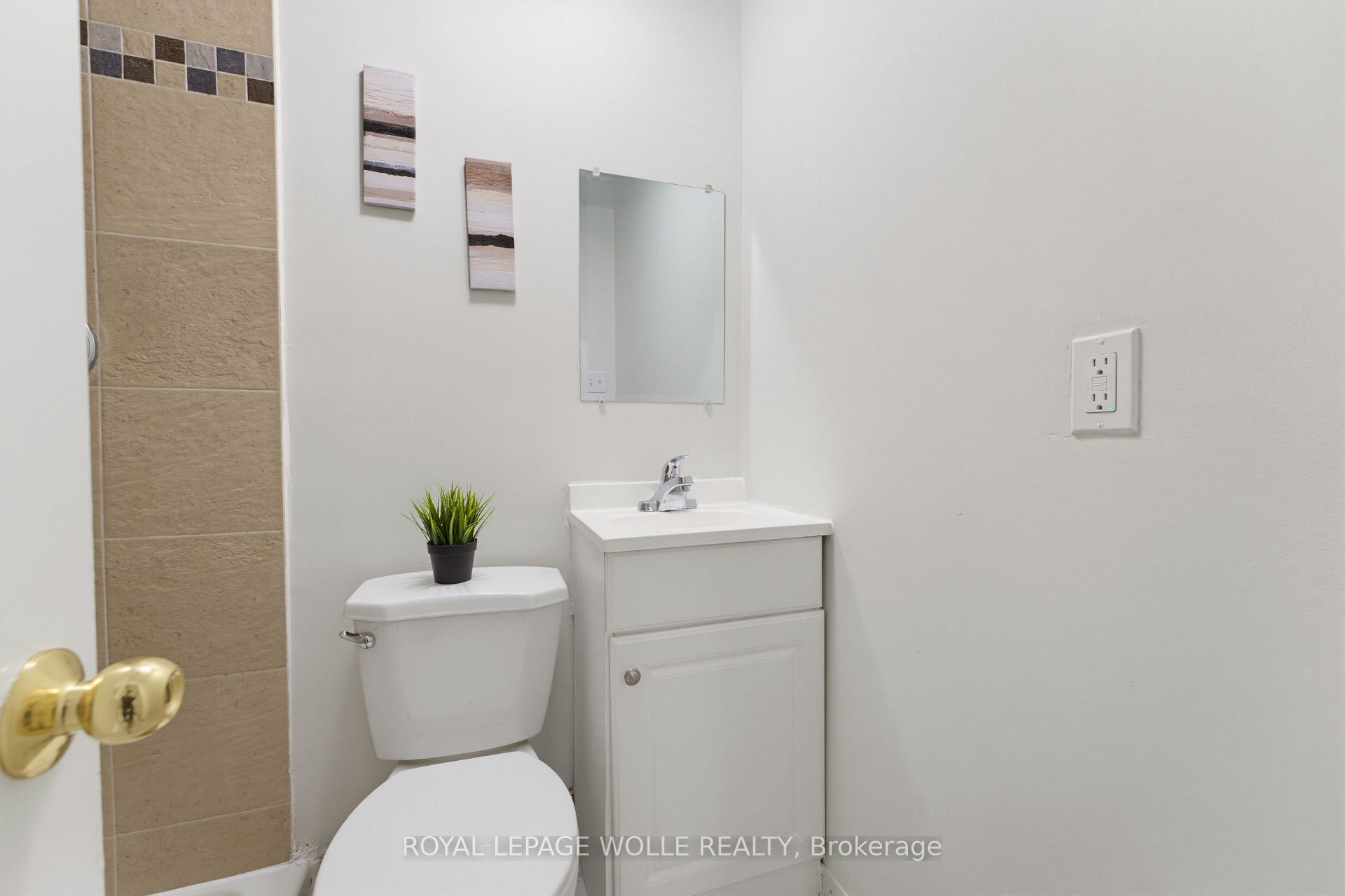 Photo 20 of 61 Balfour Crescent, Kitchener, Vanier - Kitchener — HOMEH