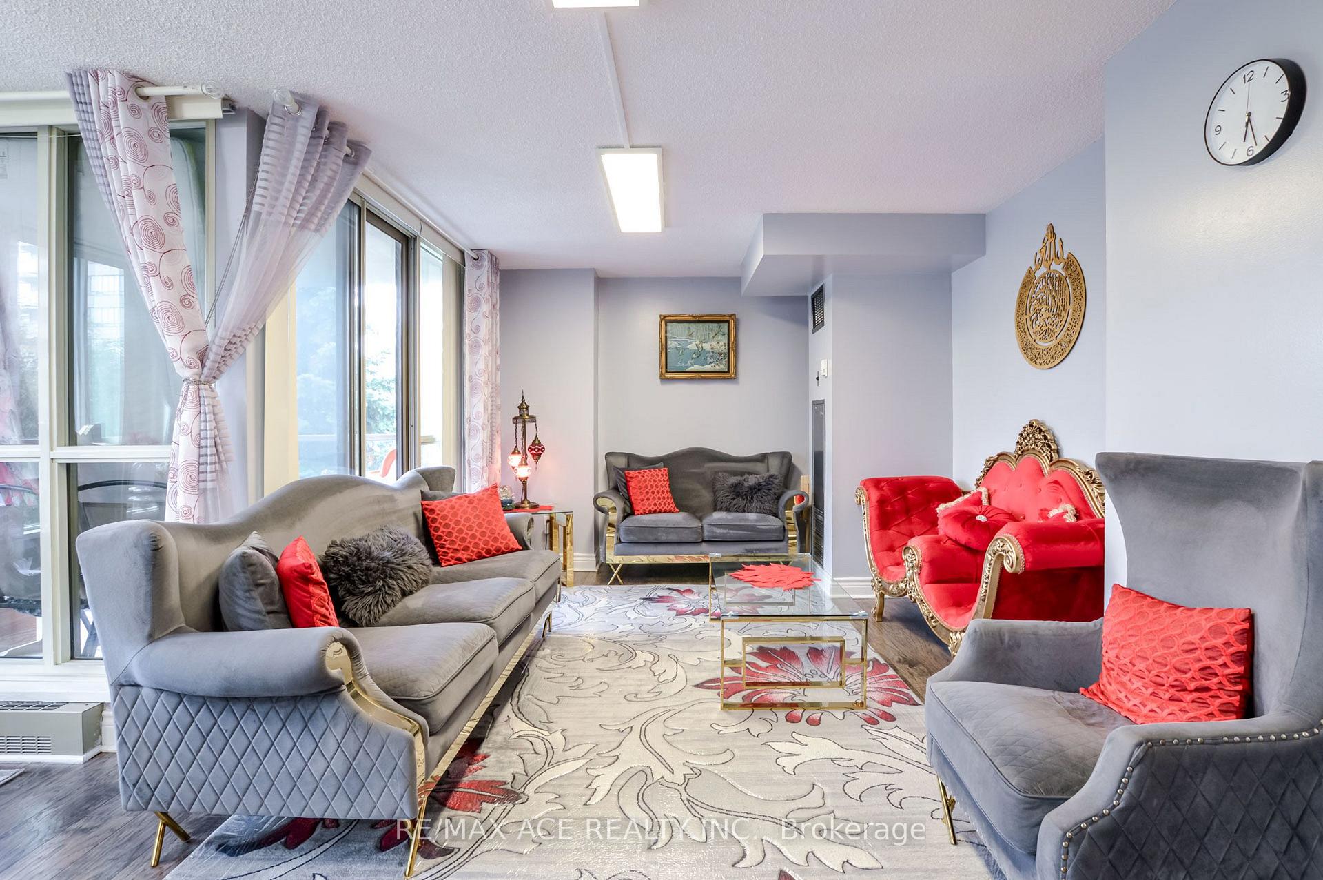 Photo 10 of Unit 201, 75 King Street E, Mississauga, Cooksville — HOMEH