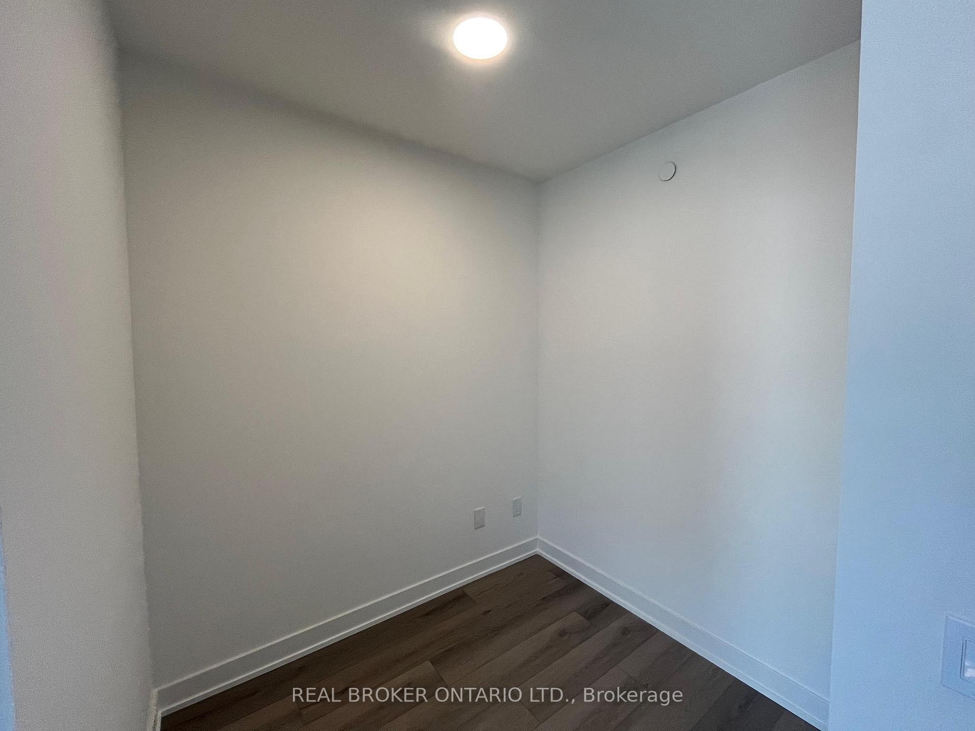 Photo 6 of Unit 218, 5 Lakeview Avenue, Toronto, Trinity-Bellwoods — HOMEH