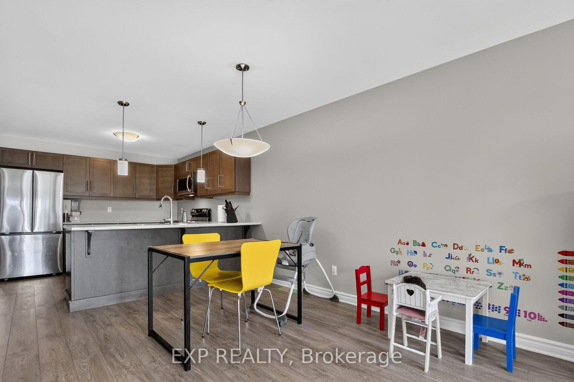Photo 15 of 98 Seabert Drive, Arnprior, Arnprior — HOMEH