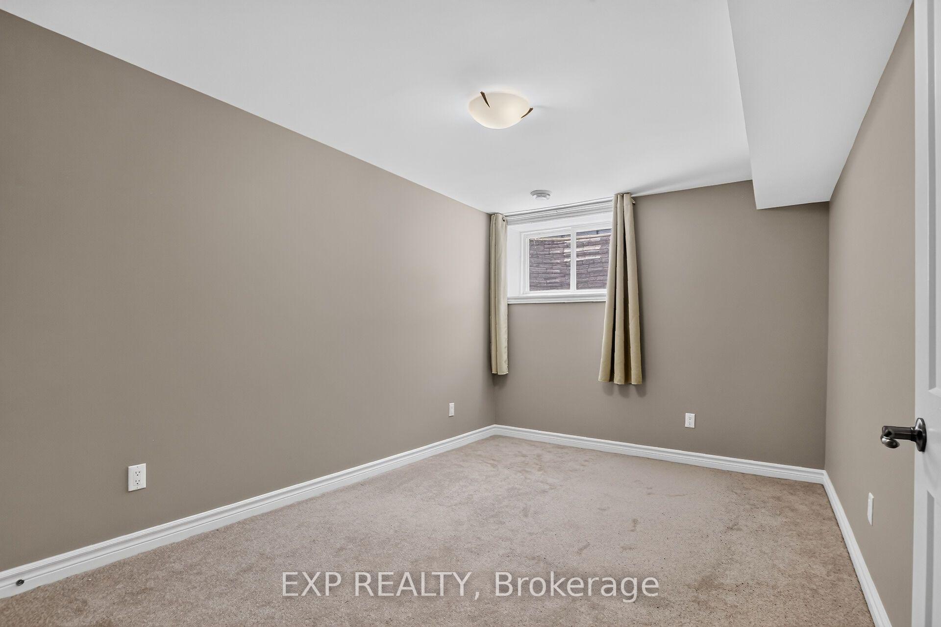Photo 29 of 98 Seabert Drive, Arnprior, Arnprior — HOMEH
