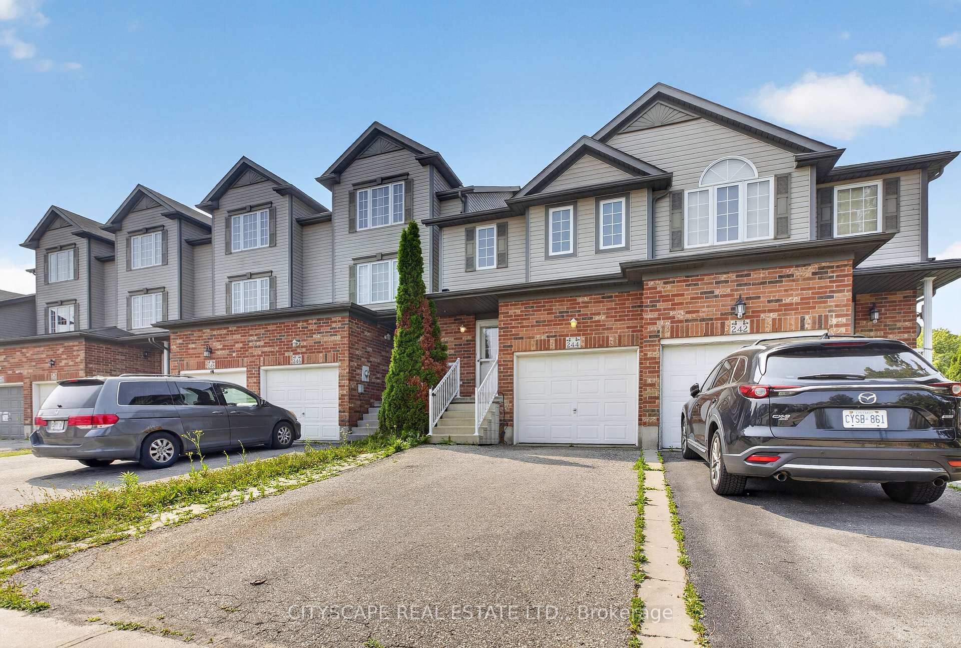 Photo 3 of 244 Sophia Crescent, Kitchener, Trussler — HOMEH
