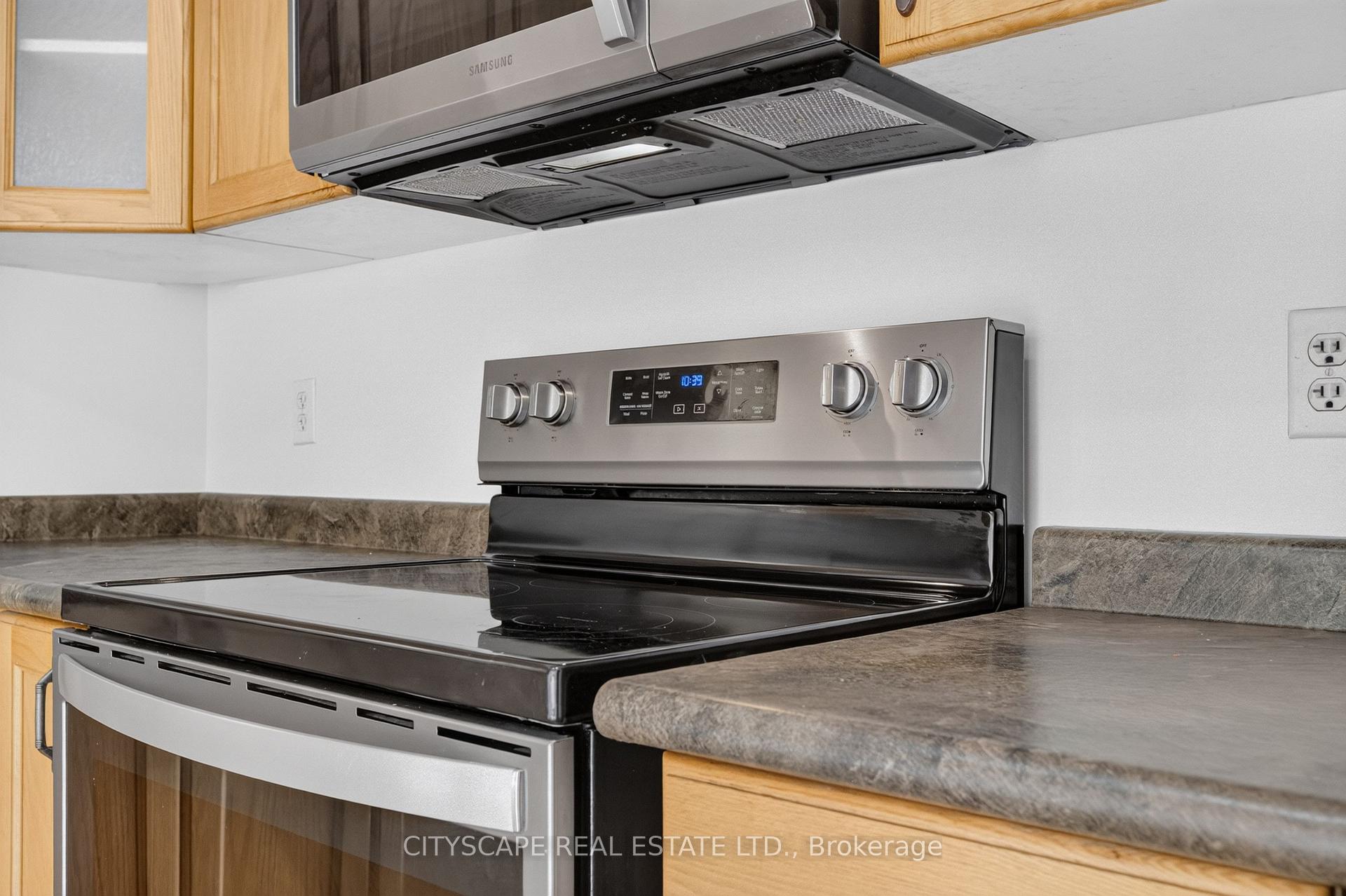 Photo 14 of 244 Sophia Crescent, Kitchener, Trussler — HOMEH