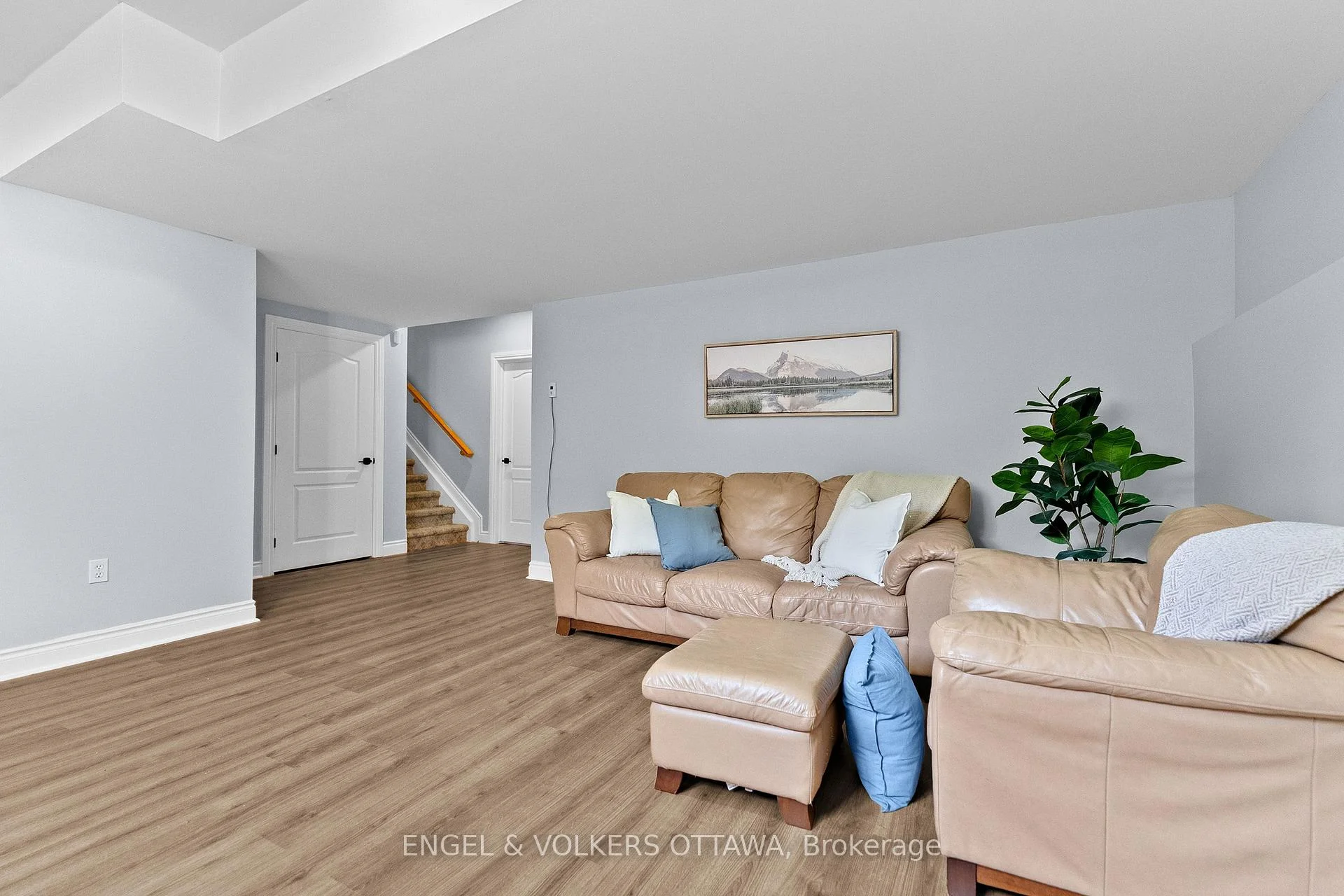 Photo 55 of 7005 Millar Road, Edwardsburgh/Cardinal, Edwardsburgh/Cardinal Twp — HOMEH