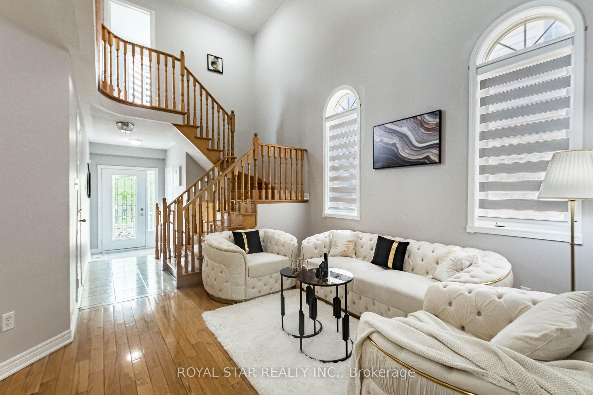 Photo 6 of 55 Newark Way, Brampton, Fletcher's Meadow — HOMEH