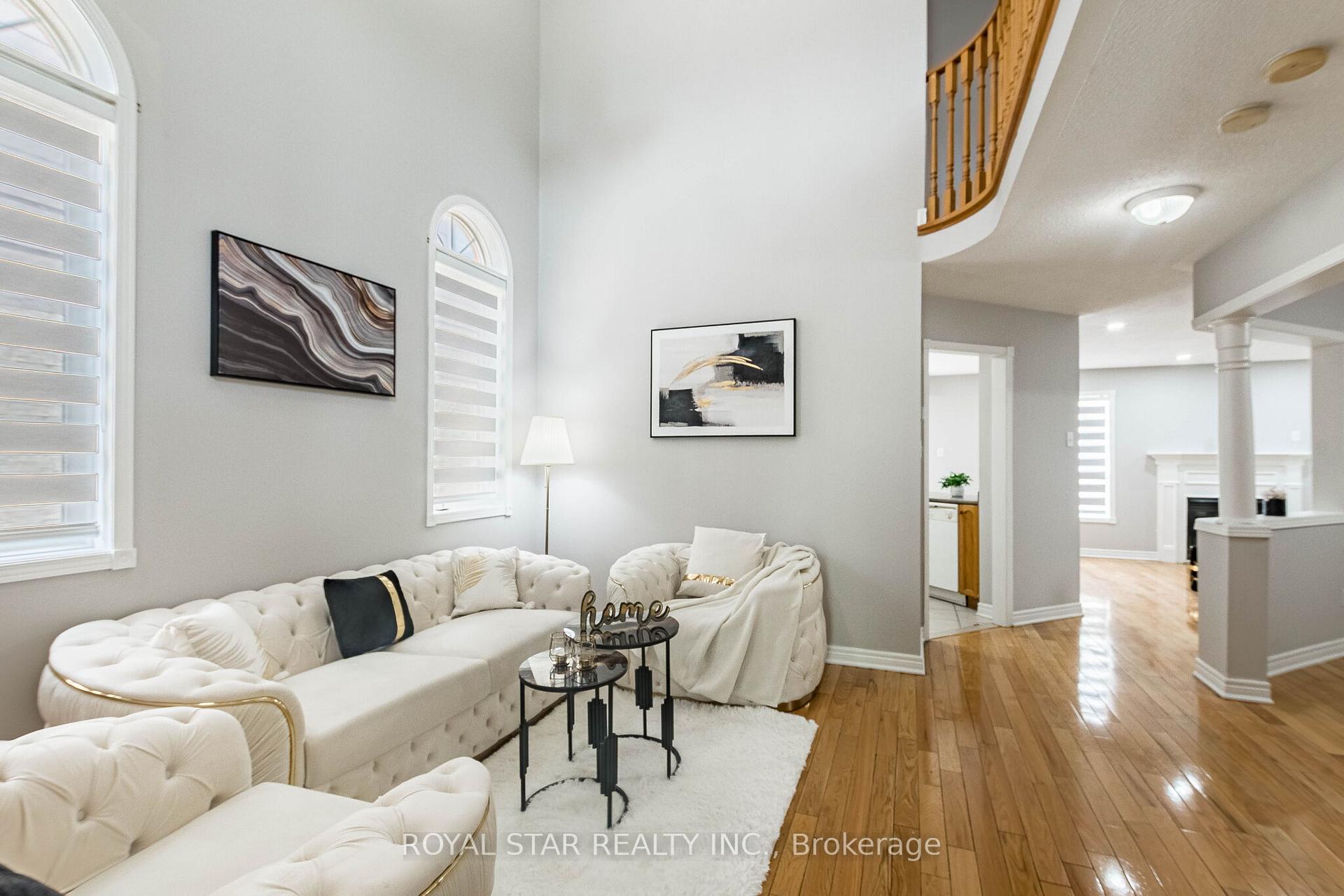 Photo 8 of 55 Newark Way, Brampton, Fletcher's Meadow — HOMEH