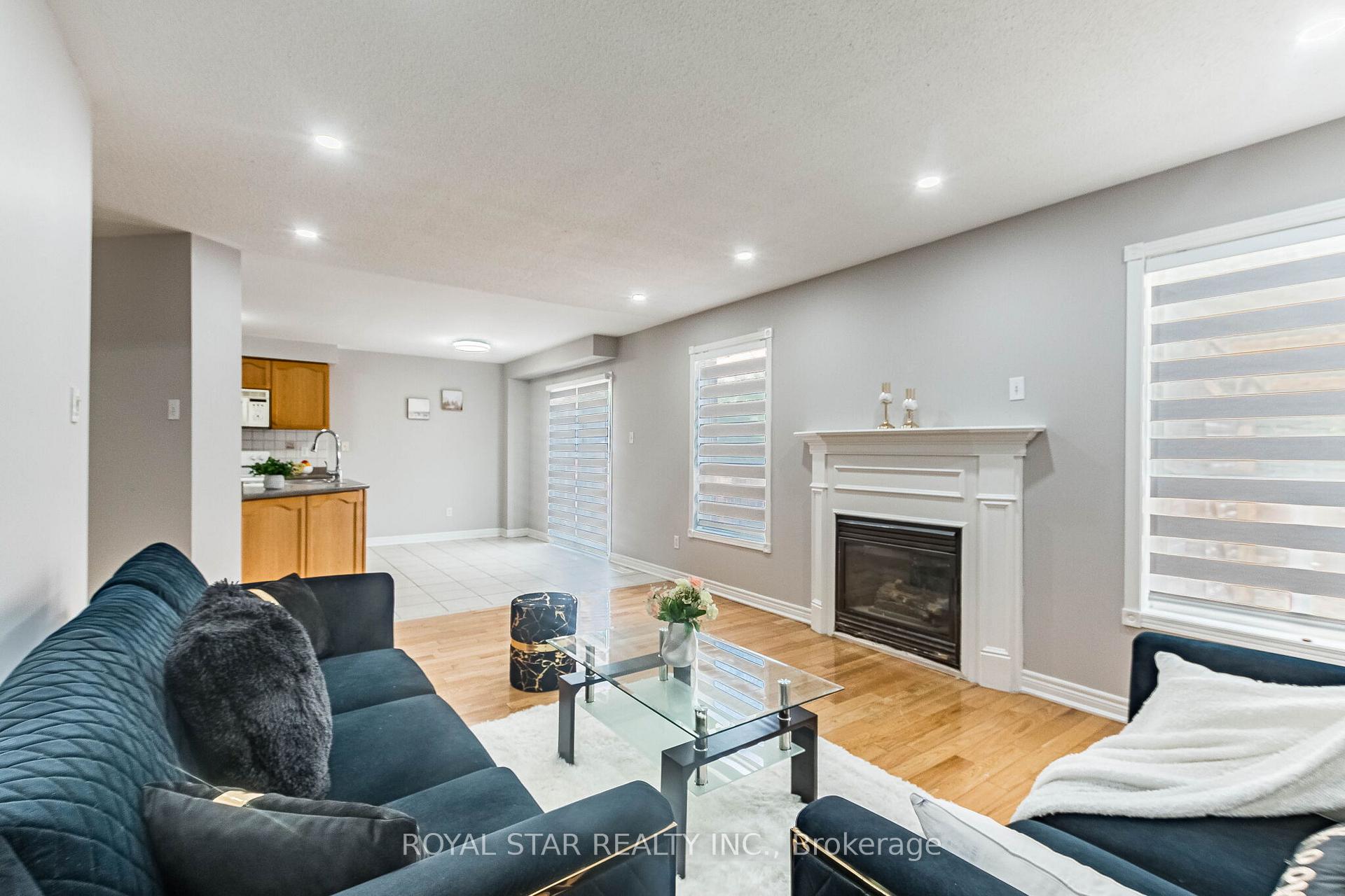 Photo 14 of 55 Newark Way, Brampton, Fletcher's Meadow — HOMEH