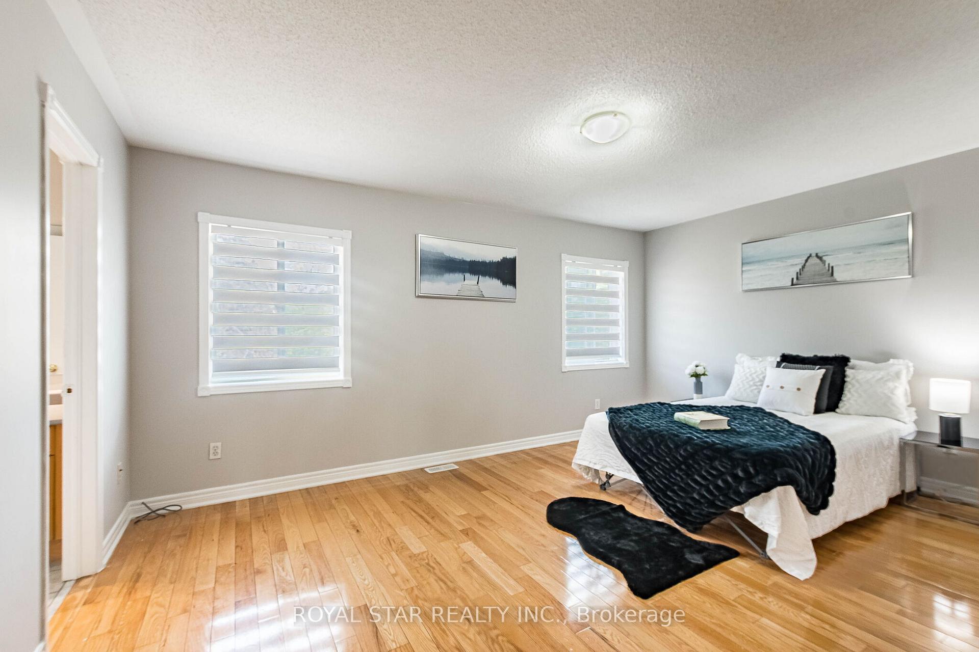 Photo 24 of 55 Newark Way, Brampton, Fletcher's Meadow — HOMEH