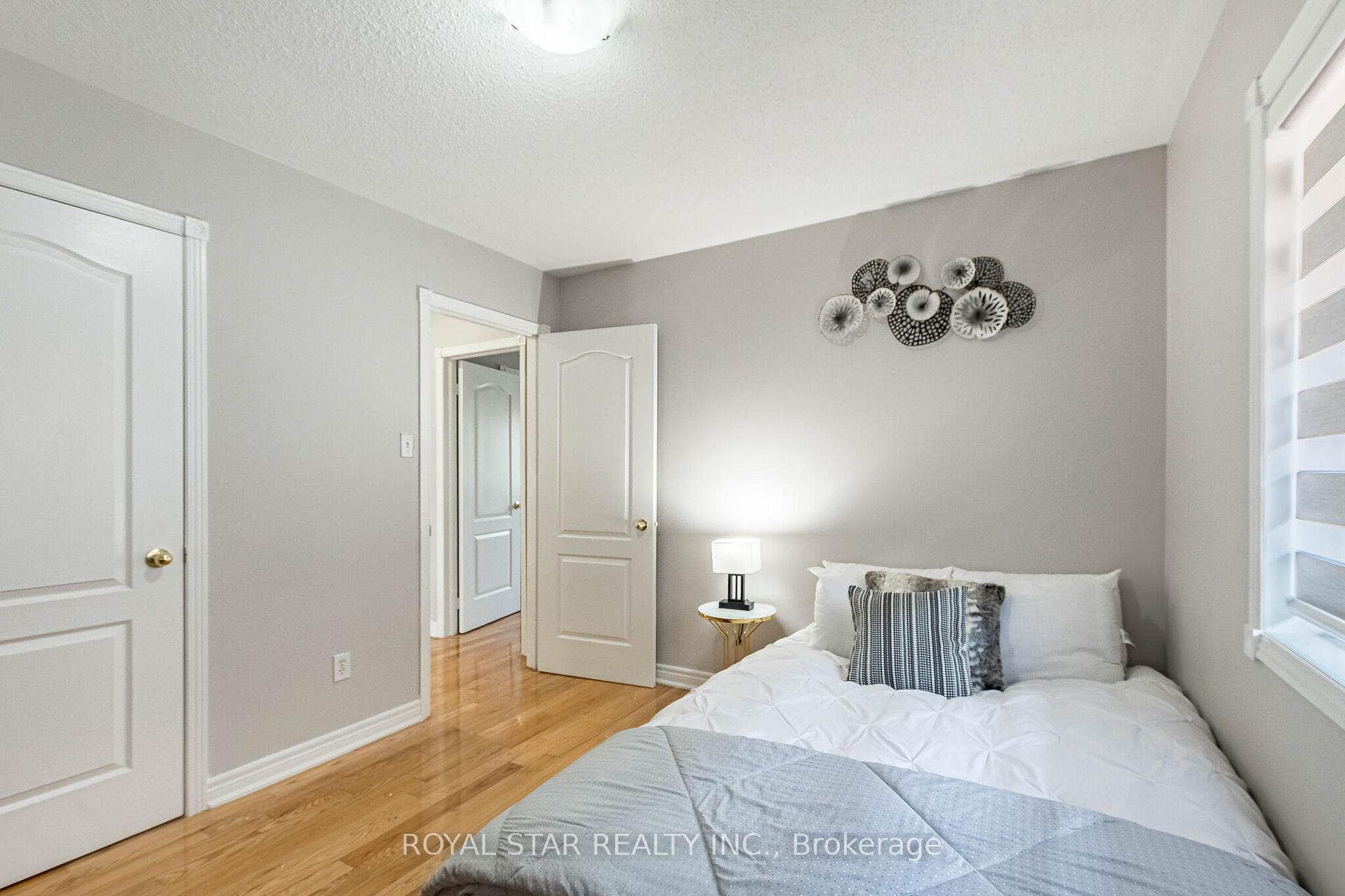 Photo 34 of 55 Newark Way, Brampton, Fletcher's Meadow — HOMEH