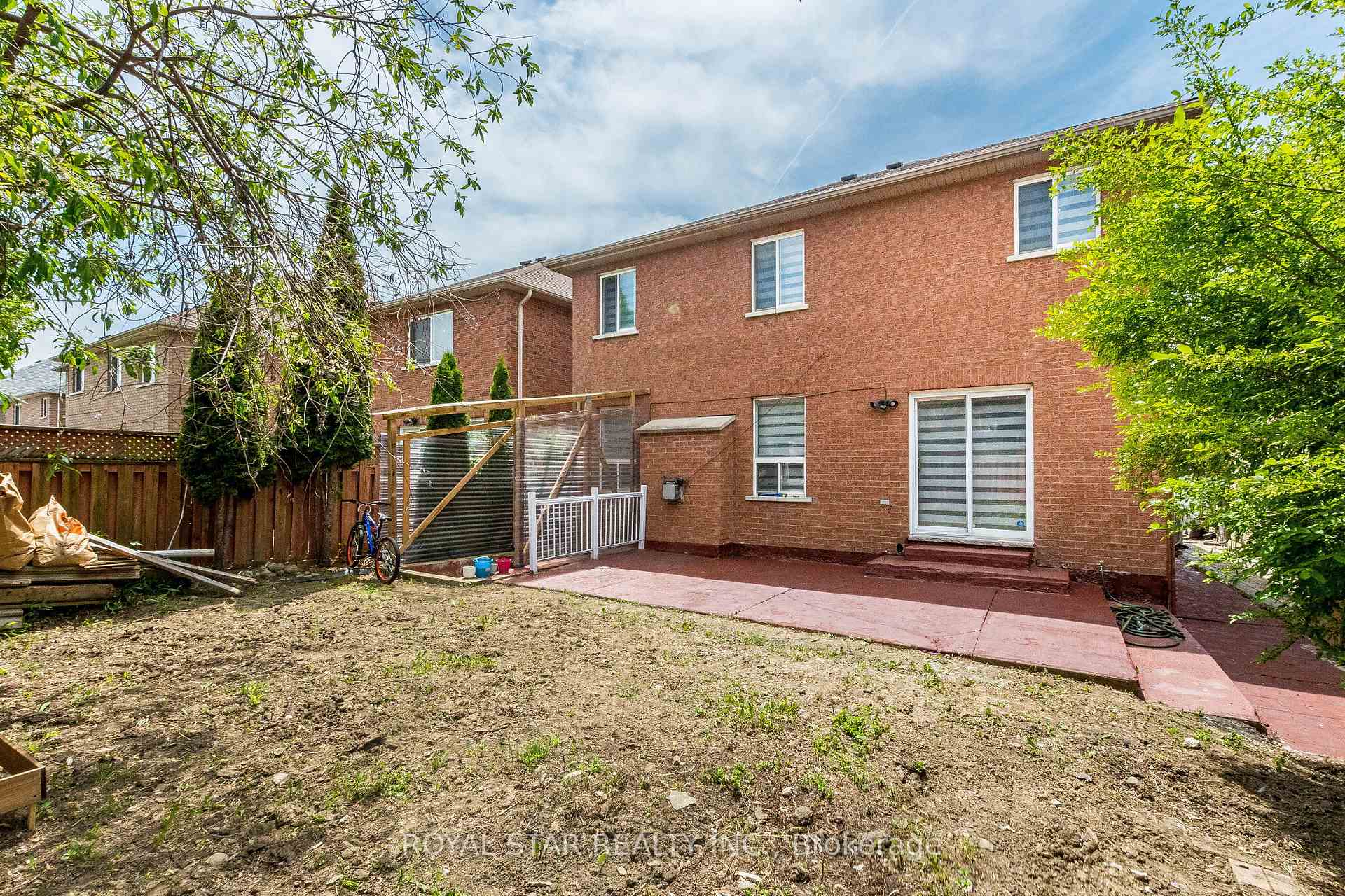 Photo 47 of 55 Newark Way, Brampton, Fletcher's Meadow — HOMEH