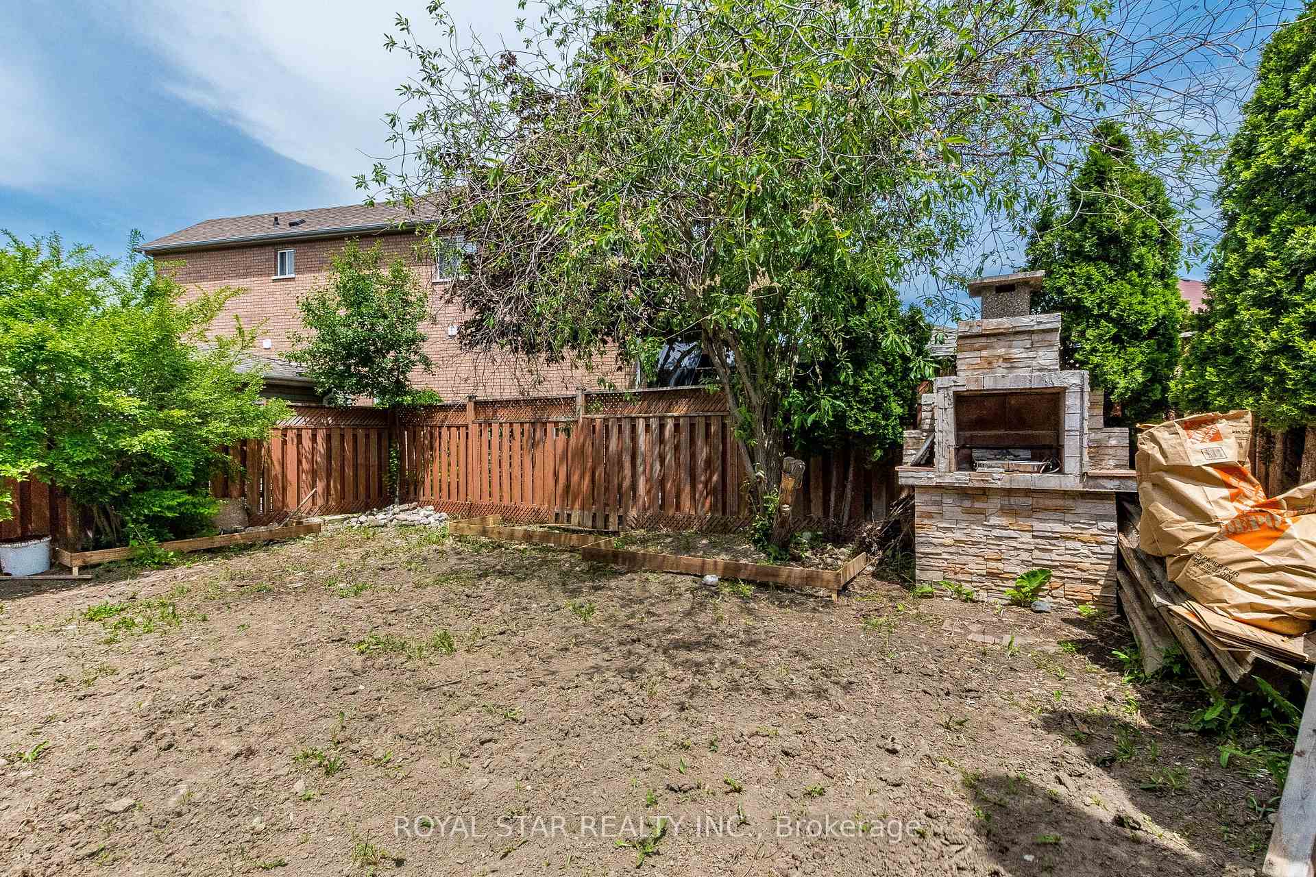 Photo 48 of 55 Newark Way, Brampton, Fletcher's Meadow — HOMEH