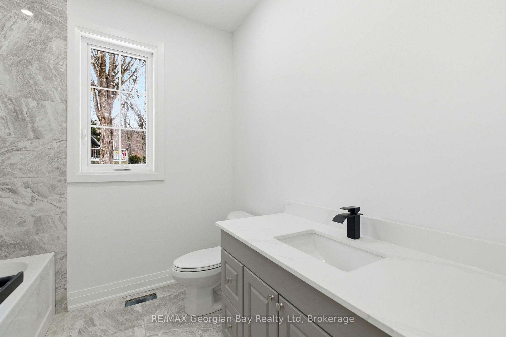 Photo 23 of 49 Beaufort Crescent, Tiny, Rural Tiny — HOMEH