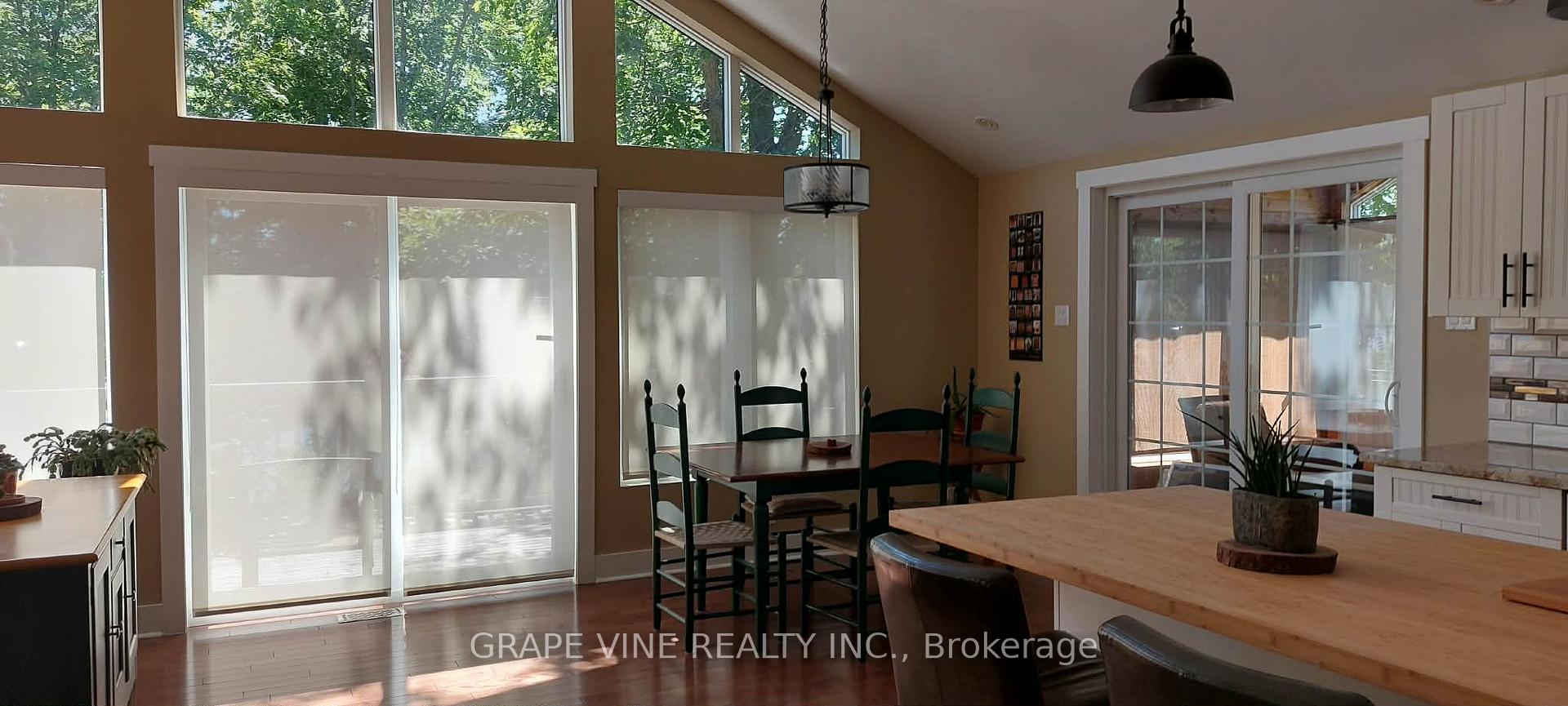 Photo 15 of 20 Bay Street, Rideau Lakes, Rideau Lakes (Newboro) Twp — HOMEH
