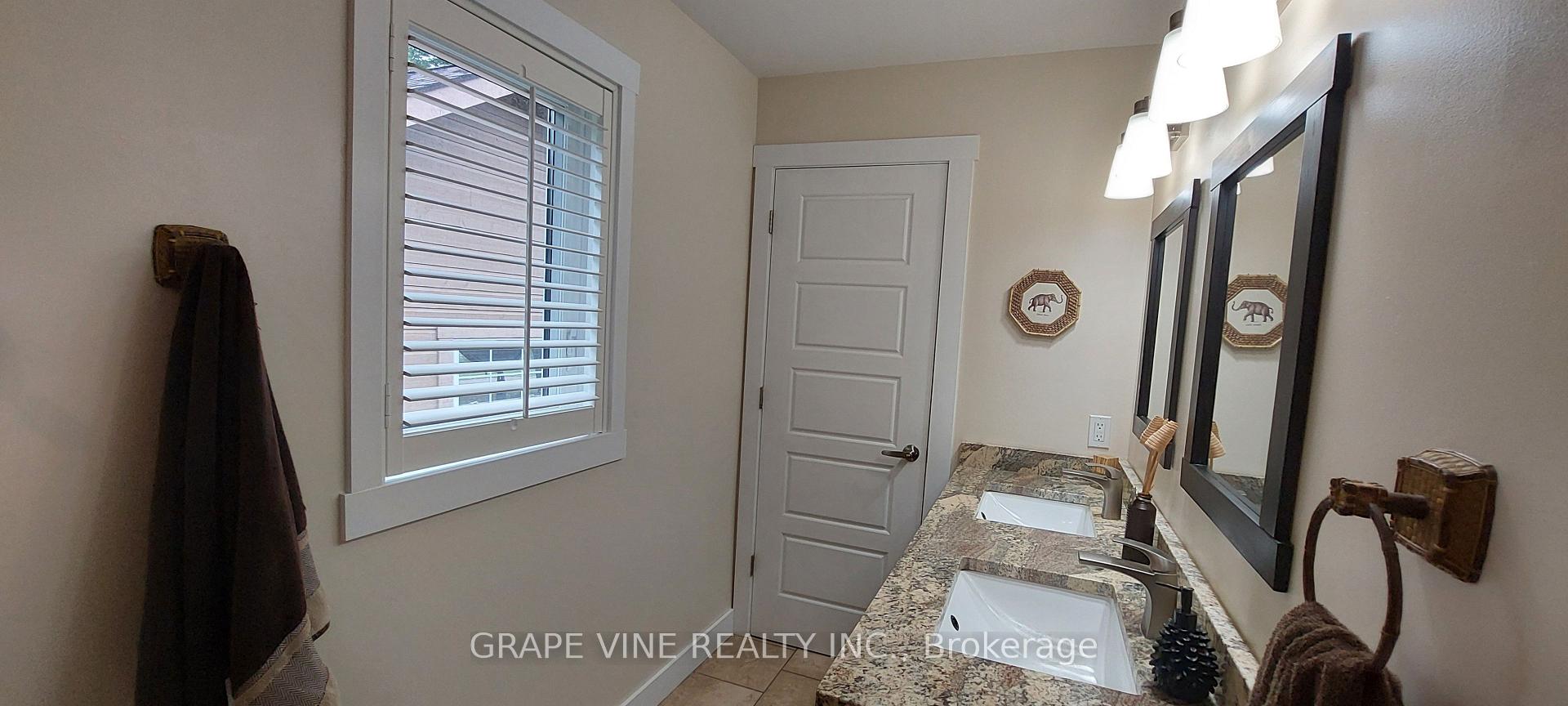 Photo 21 of 20 Bay Street, Rideau Lakes, Rideau Lakes (Newboro) Twp — HOMEH
