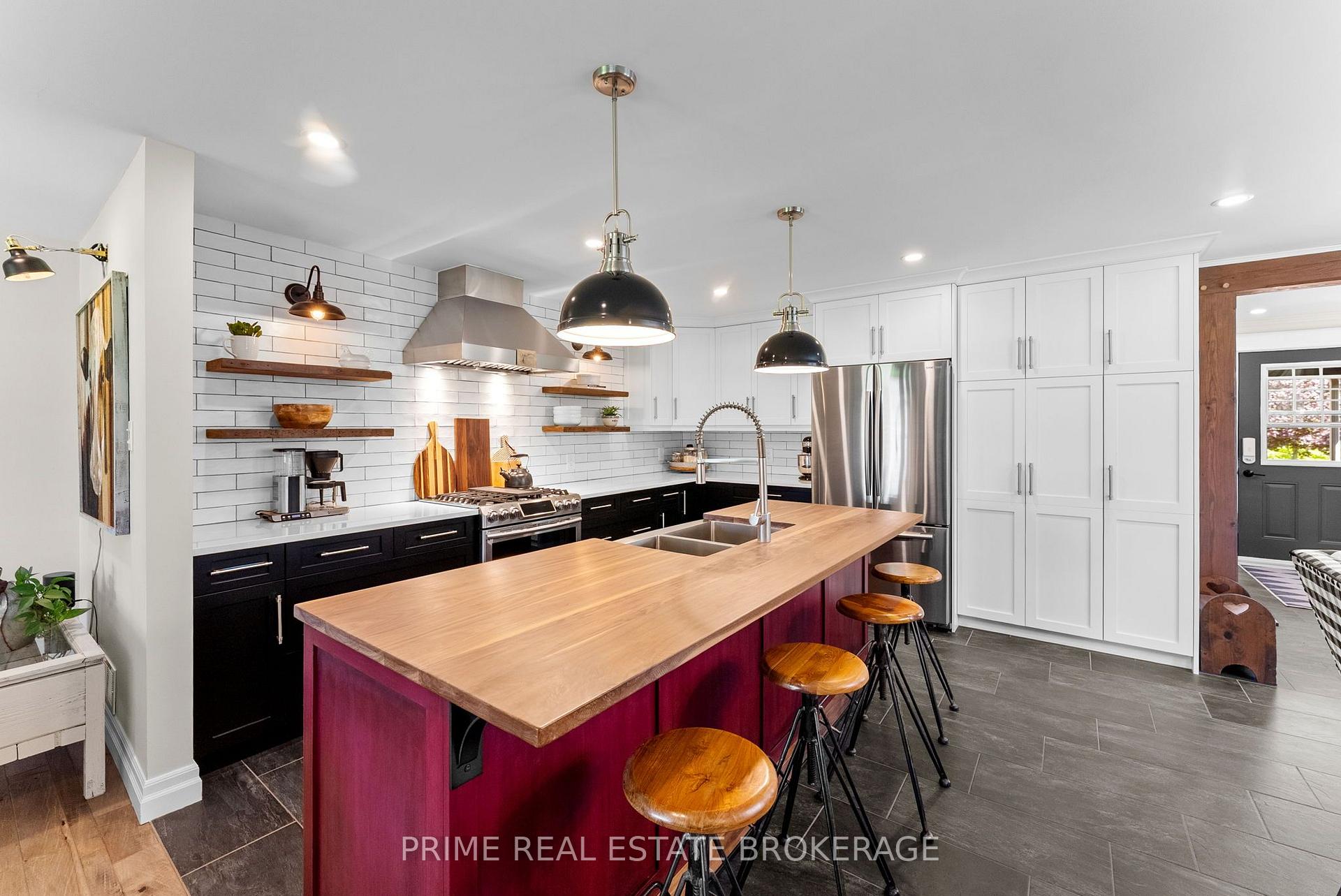 Photo 11 of 533 George Street, Central Elgin, Port Stanley — HOMEH