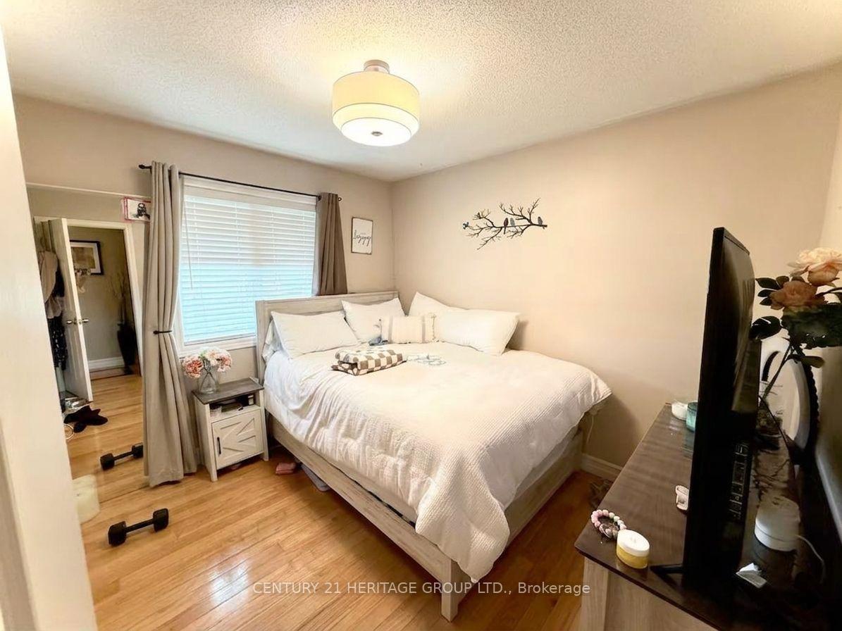 Photo 12 of 16 Eakins Crescent, Kawartha Lakes, Lindsay — HOMEH