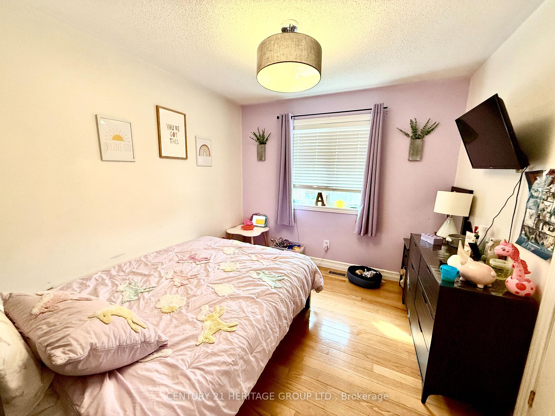 Photo 13 of 16 Eakins Crescent, Kawartha Lakes, Lindsay — HOMEH