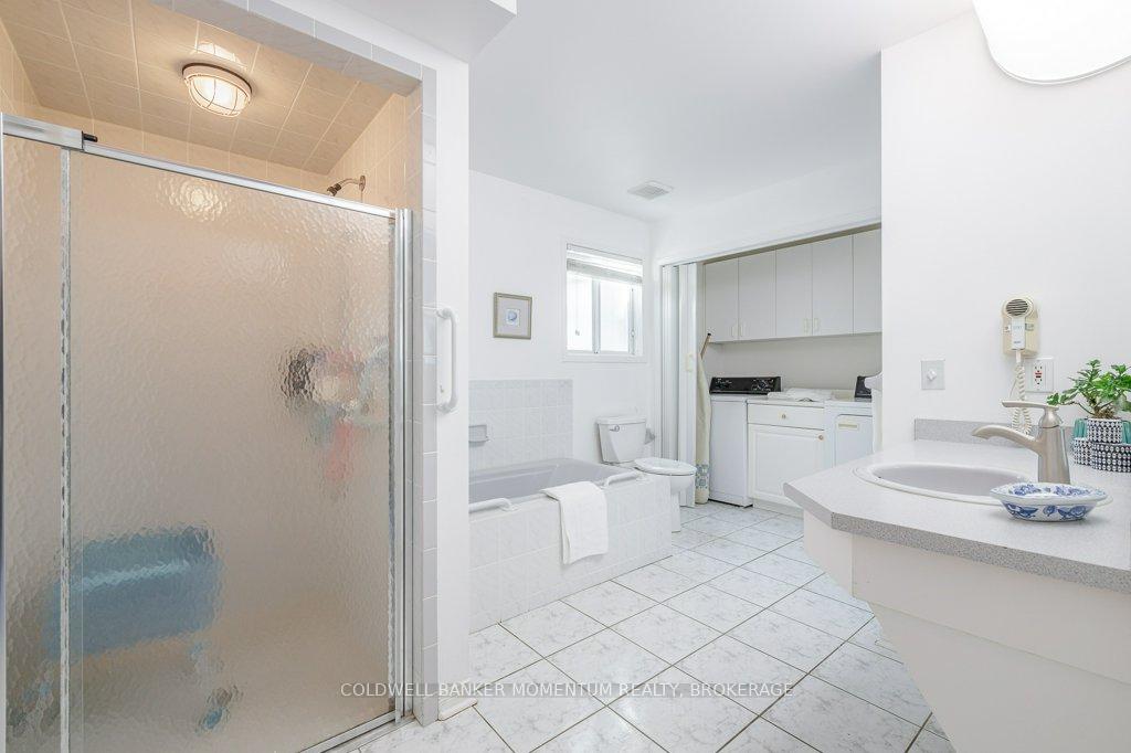 Photo 22 of 43 Silvercrest Court, Thorold, Confederation Heights — HOMEH