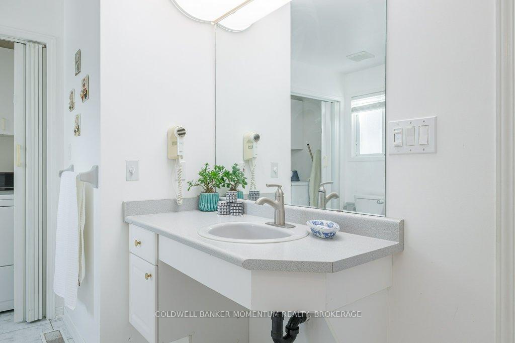 Photo 23 of 43 Silvercrest Court, Thorold, Confederation Heights — HOMEH