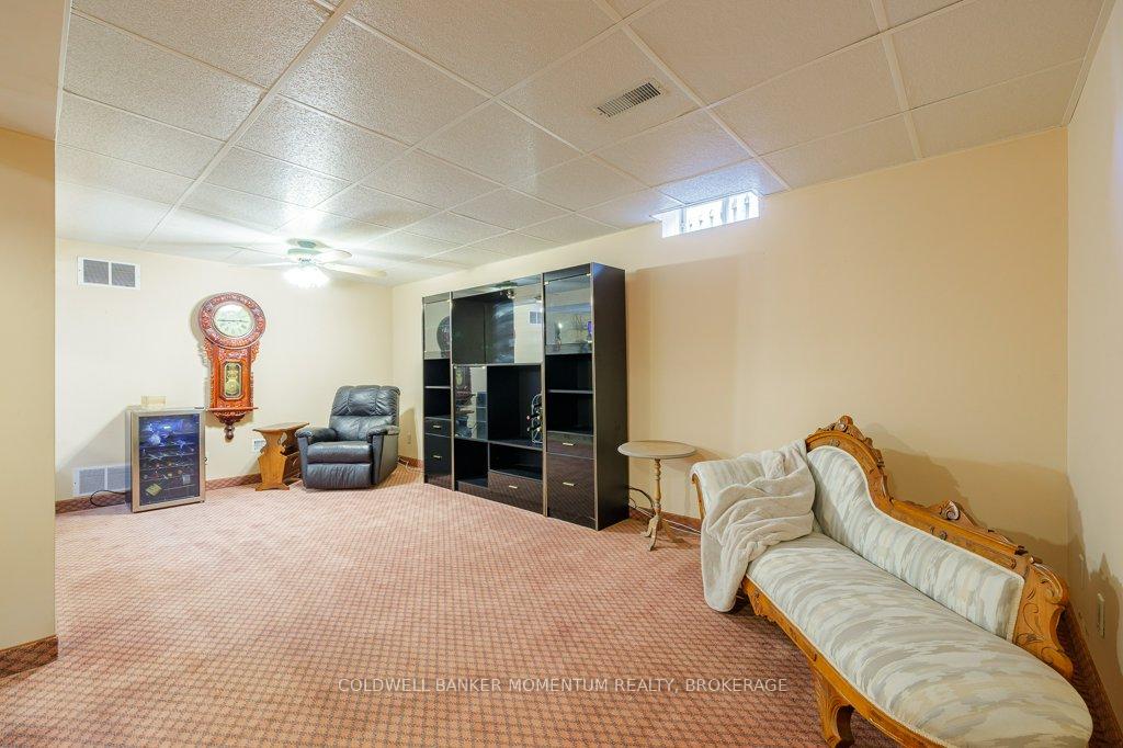 Photo 32 of 43 Silvercrest Court, Thorold, Confederation Heights — HOMEH
