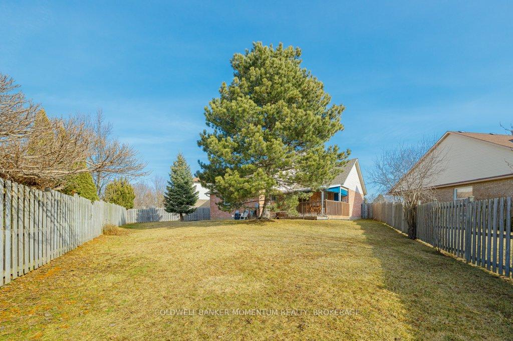 Photo 35 of 43 Silvercrest Court, Thorold, Confederation Heights — HOMEH