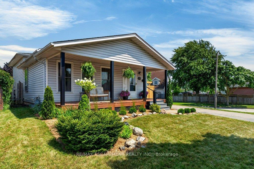 Photo 2 of 88 Commerford Street, Thorold, Confederation Heights — HOMEH