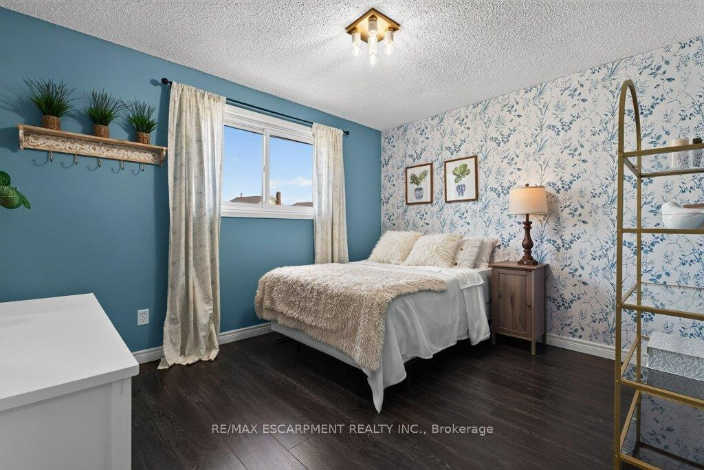 Photo 22 of 88 Commerford Street, Thorold, Confederation Heights — HOMEH