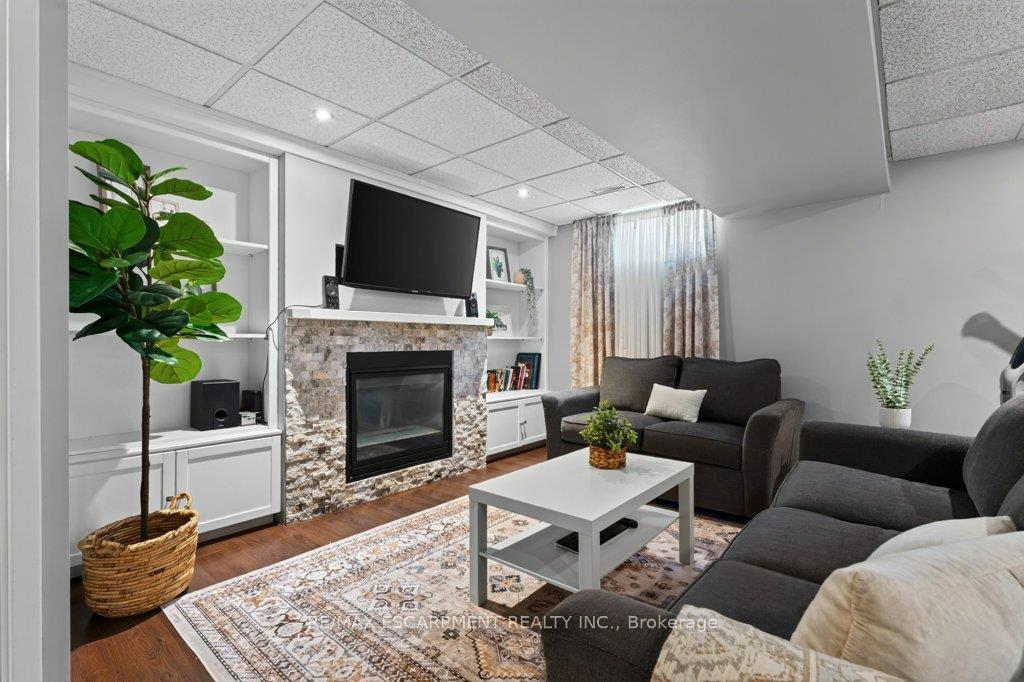 Photo 26 of 88 Commerford Street, Thorold, Confederation Heights — HOMEH