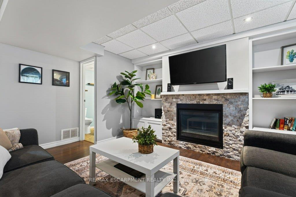 Photo 27 of 88 Commerford Street, Thorold, Confederation Heights — HOMEH
