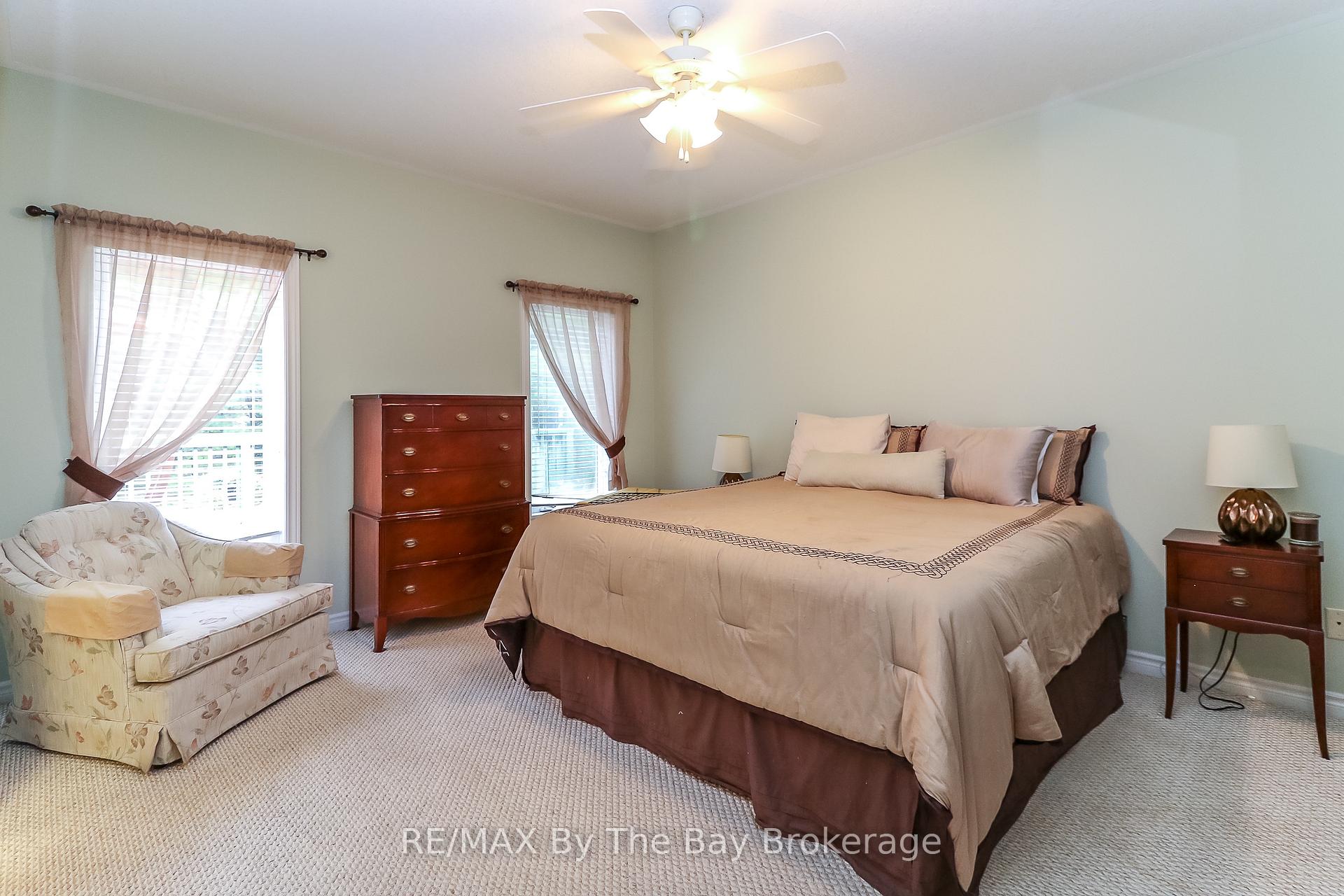 Photo 14 of 60 Martyn Drive, Wasaga Beach — HOMEH