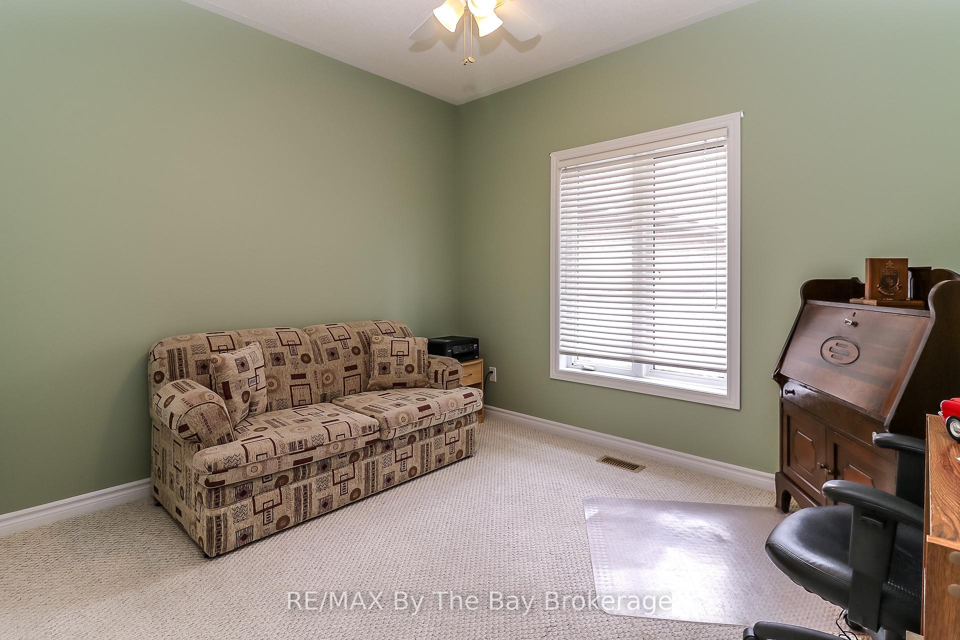 Photo 21 of 60 Martyn Drive, Wasaga Beach — HOMEH