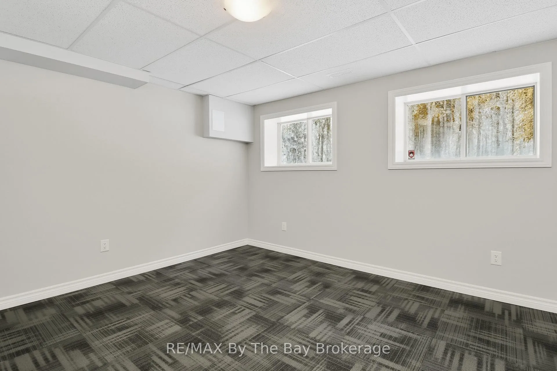 Photo 26 of 60 Martyn Drive, Wasaga Beach — HOMEH