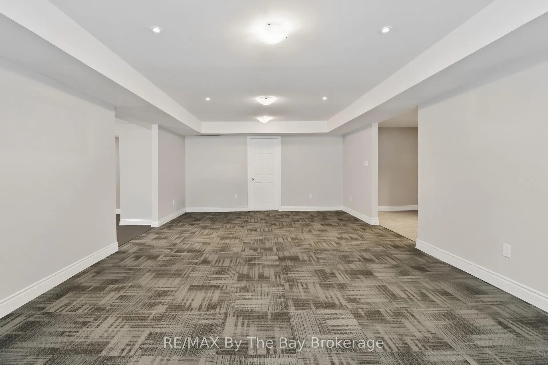 Photo 28 of 60 Martyn Drive, Wasaga Beach — HOMEH