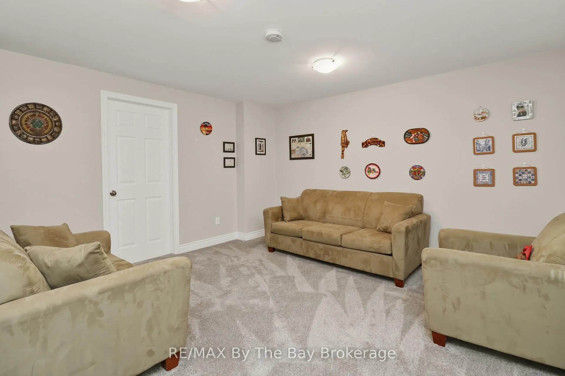 Photo 30 of 60 Martyn Drive, Wasaga Beach — HOMEH
