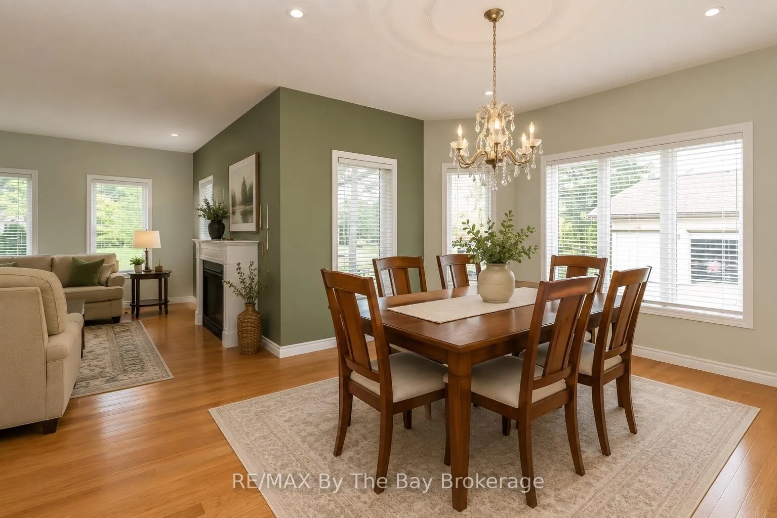 Photo 31 of 60 Martyn Drive, Wasaga Beach — HOMEH