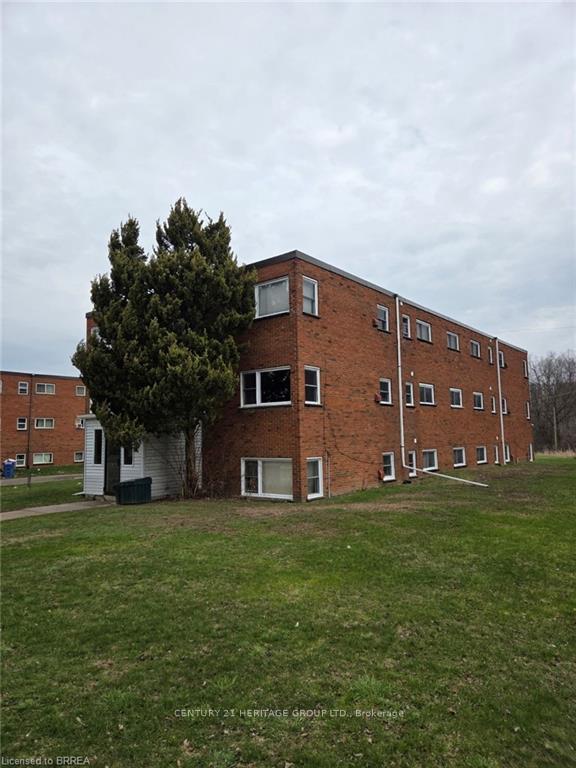 Photo 2 of Unit 7, 116 King Edward Avenue, London, South I — HOMEH