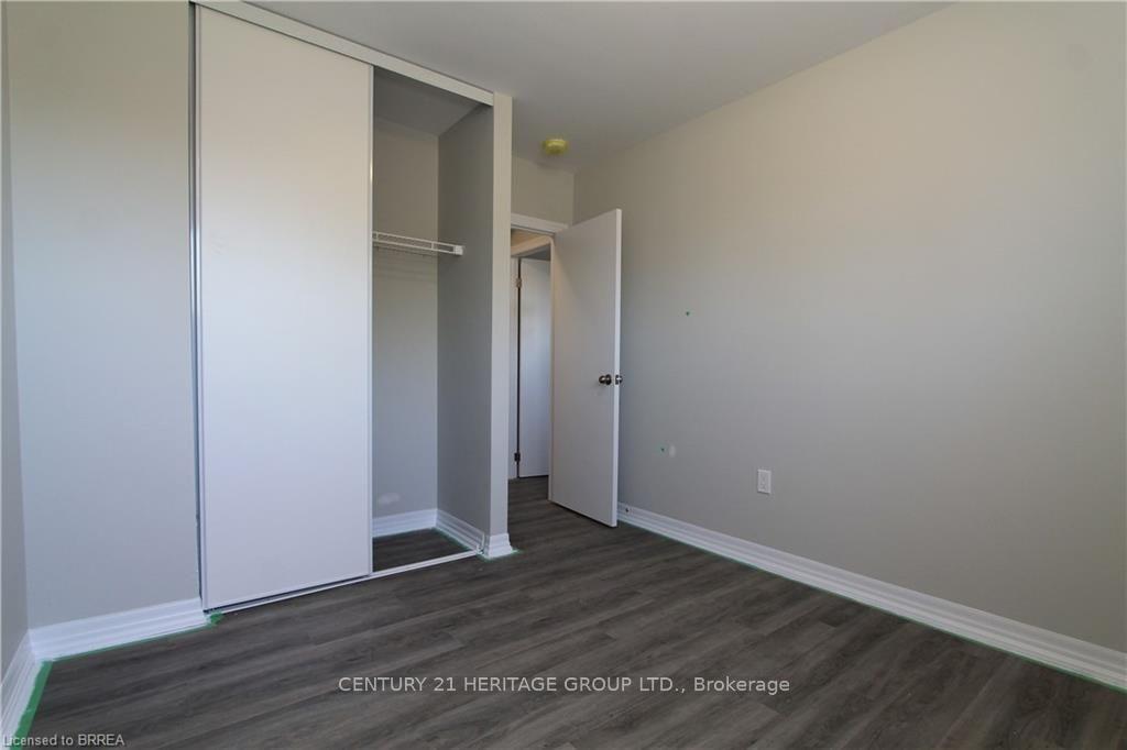 Photo 8 of Unit 7, 116 King Edward Avenue, London, South I — HOMEH