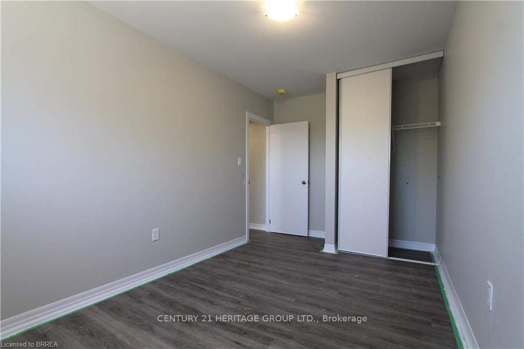 Photo 10 of Unit 7, 116 King Edward Avenue, London, South I — HOMEH