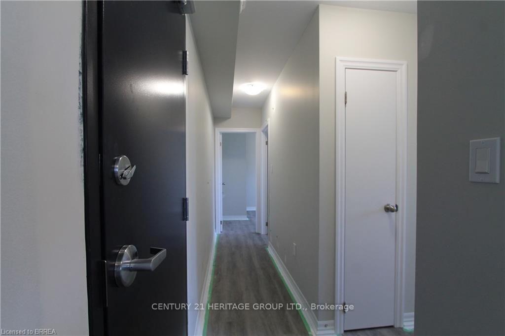 Photo 12 of Unit 7, 116 King Edward Avenue, London, South I — HOMEH