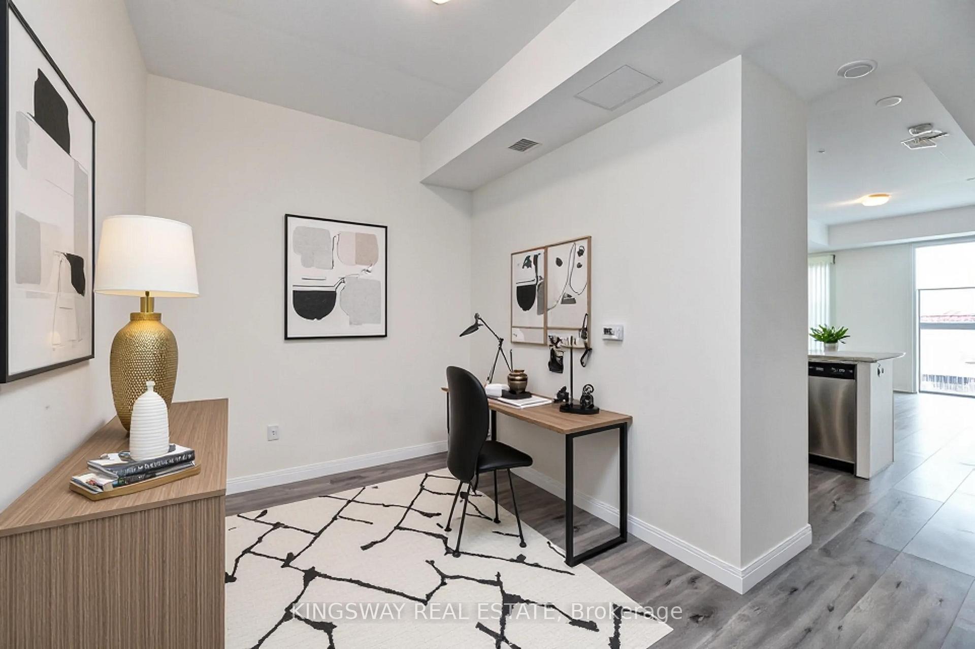 Photo 4 of Unit 801, 60 Charles Street W, Kitchener, City Commercial Core — HOMEH