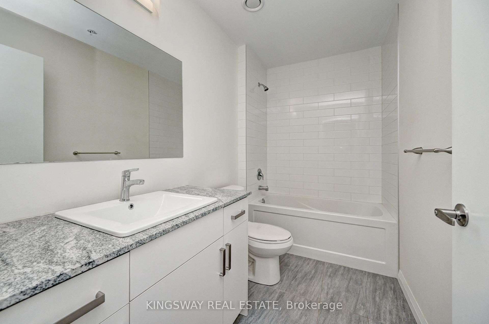 Photo 18 of Unit 801, 60 Charles Street W, Kitchener, City Commercial Core — HOMEH