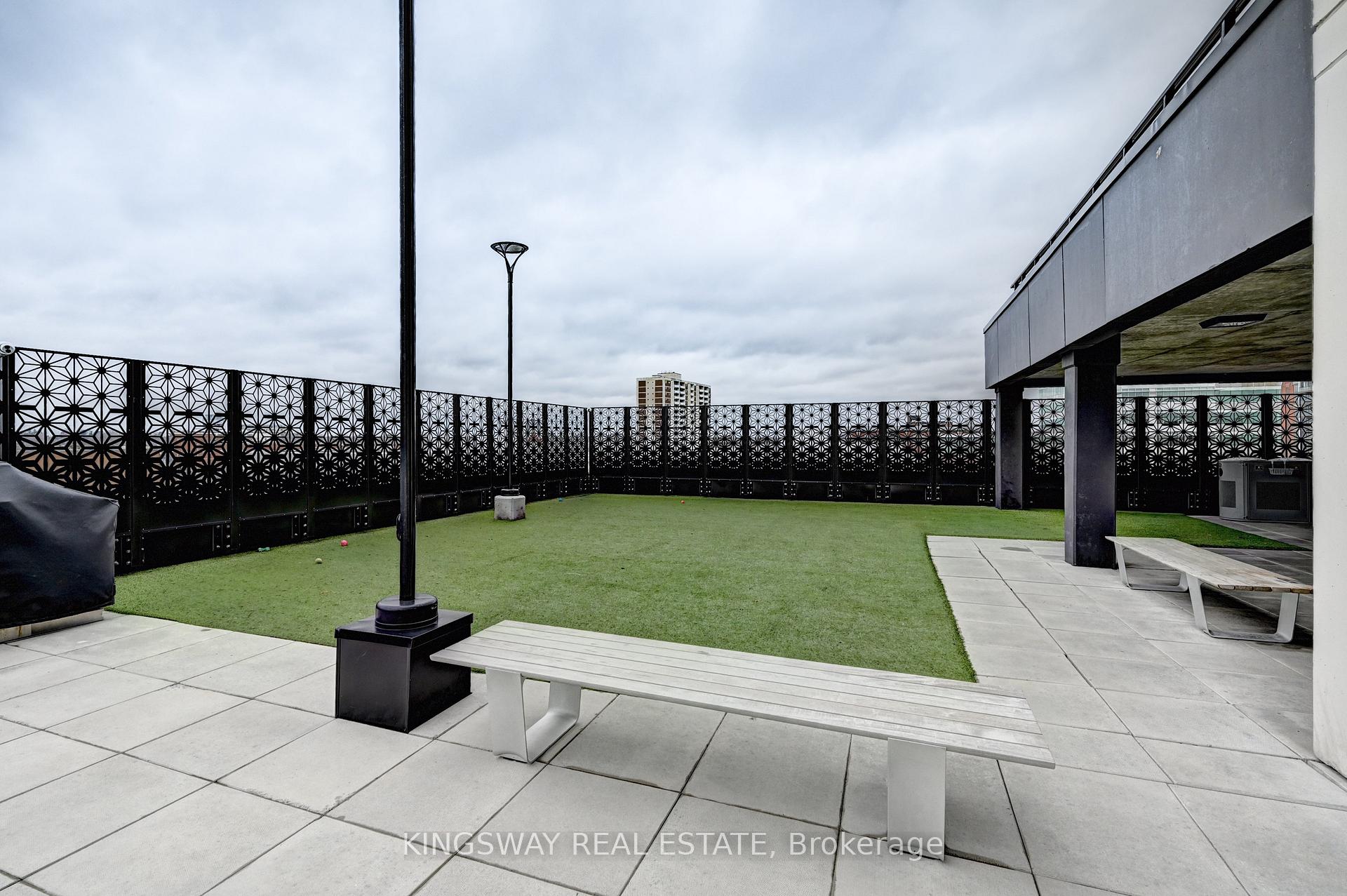 Photo 30 of Unit 801, 60 Charles Street W, Kitchener, City Commercial Core — HOMEH